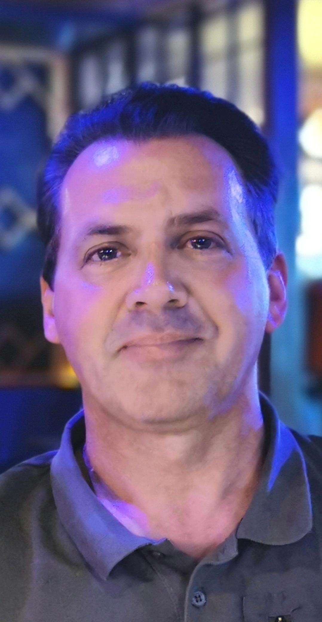 actor Ray Weafer large photo