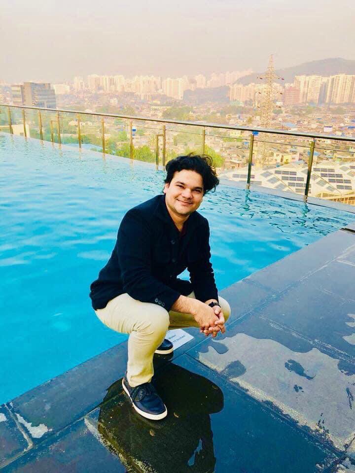 actor Suyash Pachauri large photo