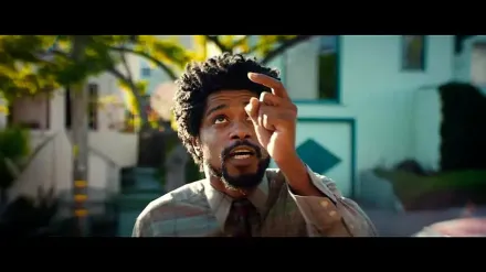 Trailer thumbnail