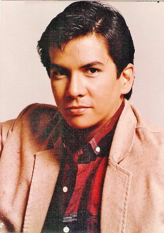 actor Lito Gruet large photo