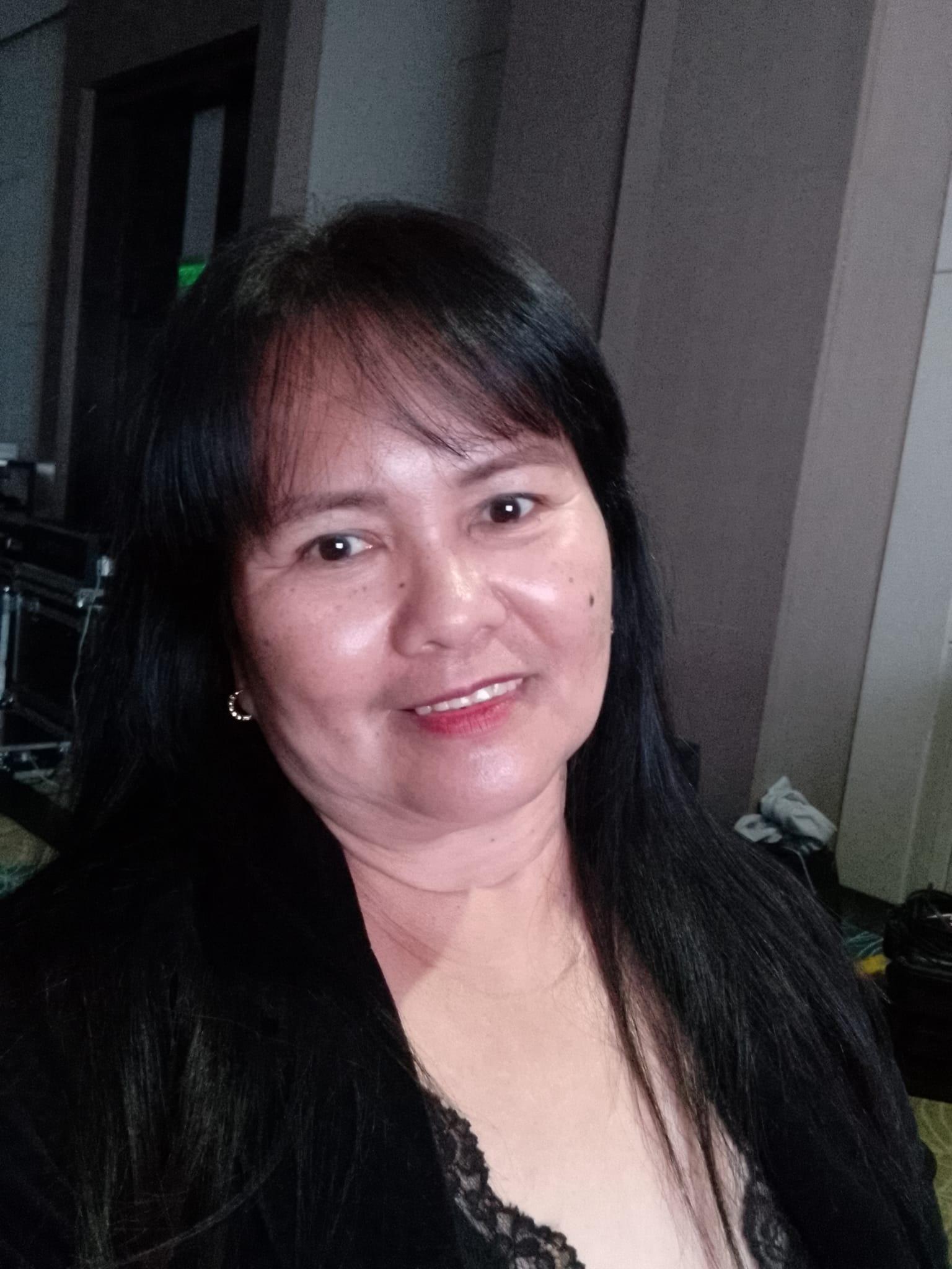 actor Yvette Cordero Garcia large photo