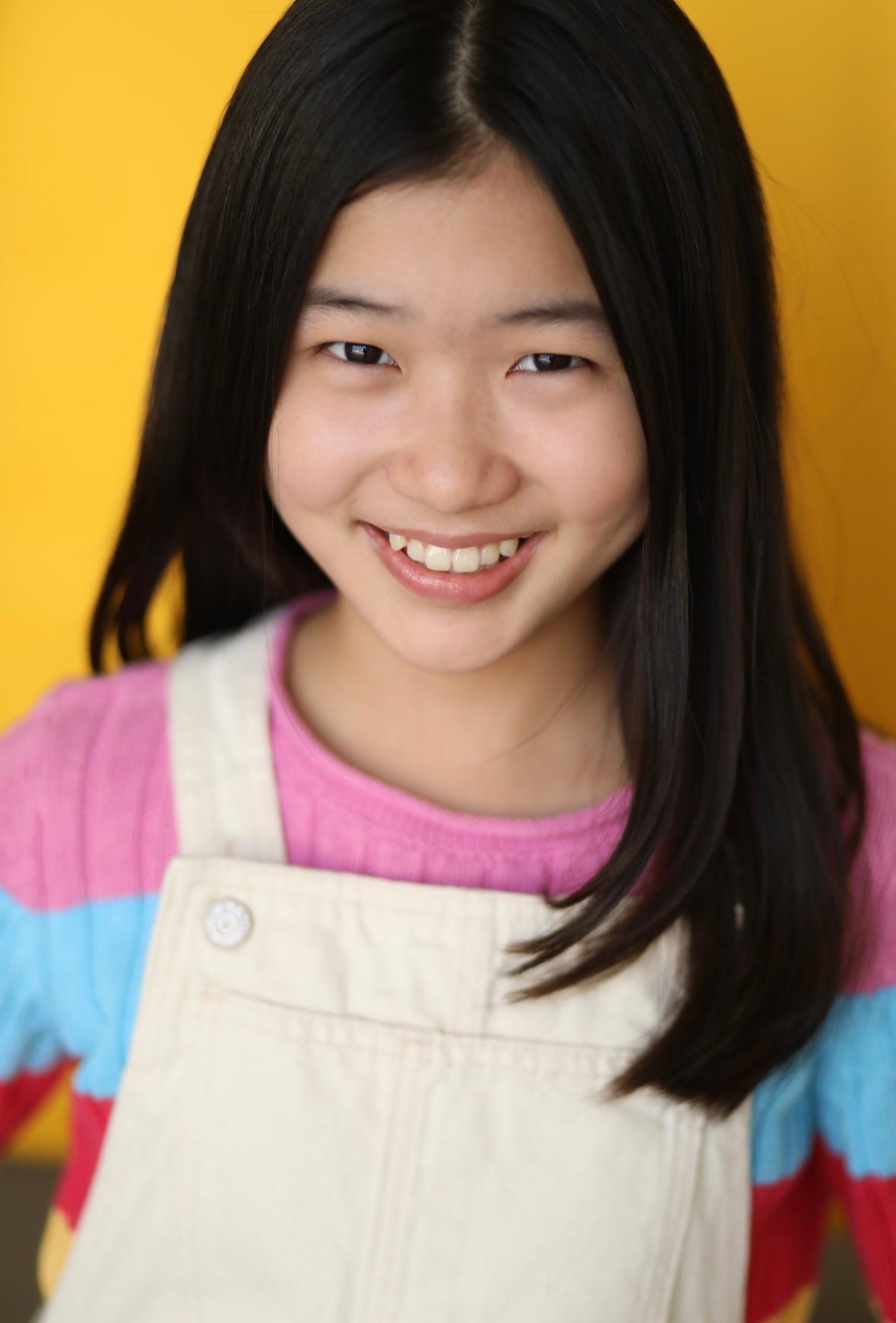 actor Erin Choi large photo