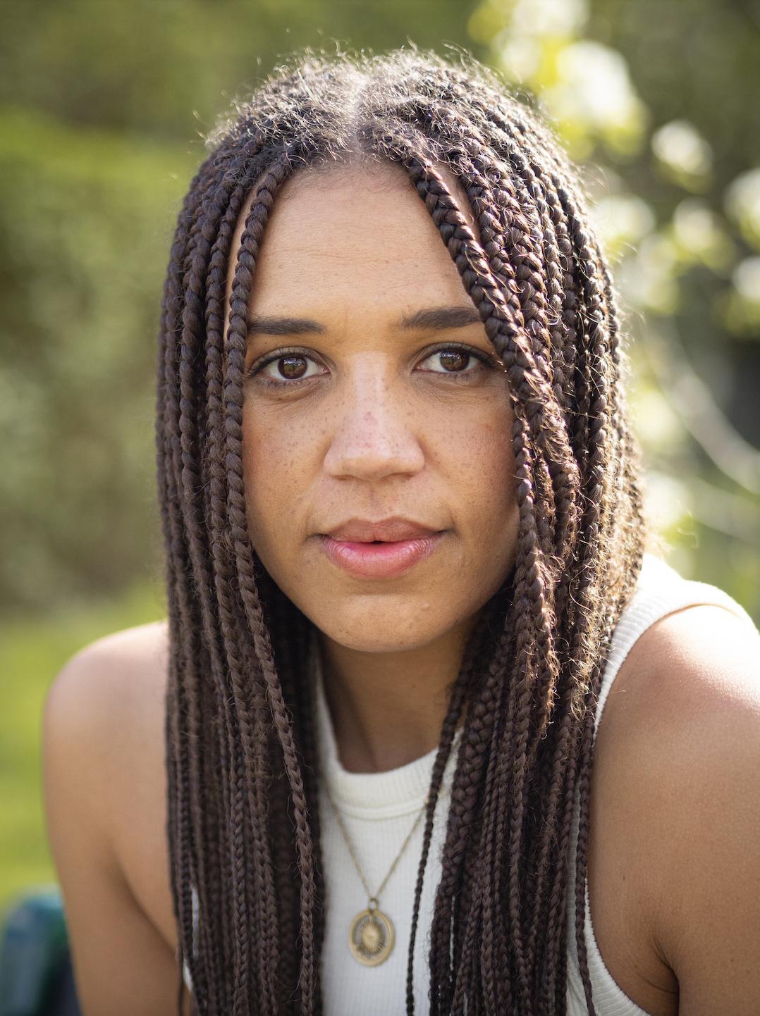 actor Sophie Mercell large photo