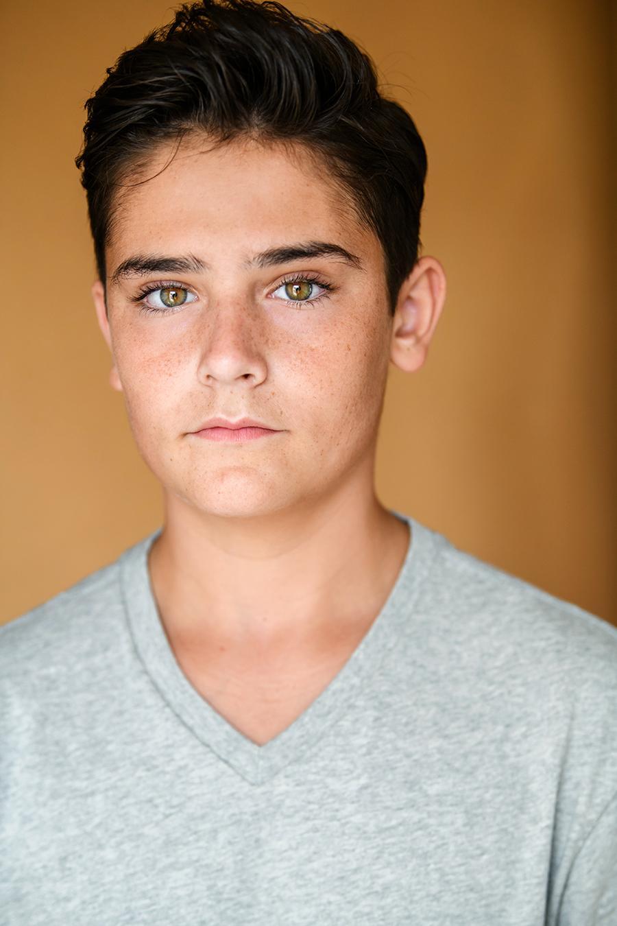 actor Ezra James Lerario large photo