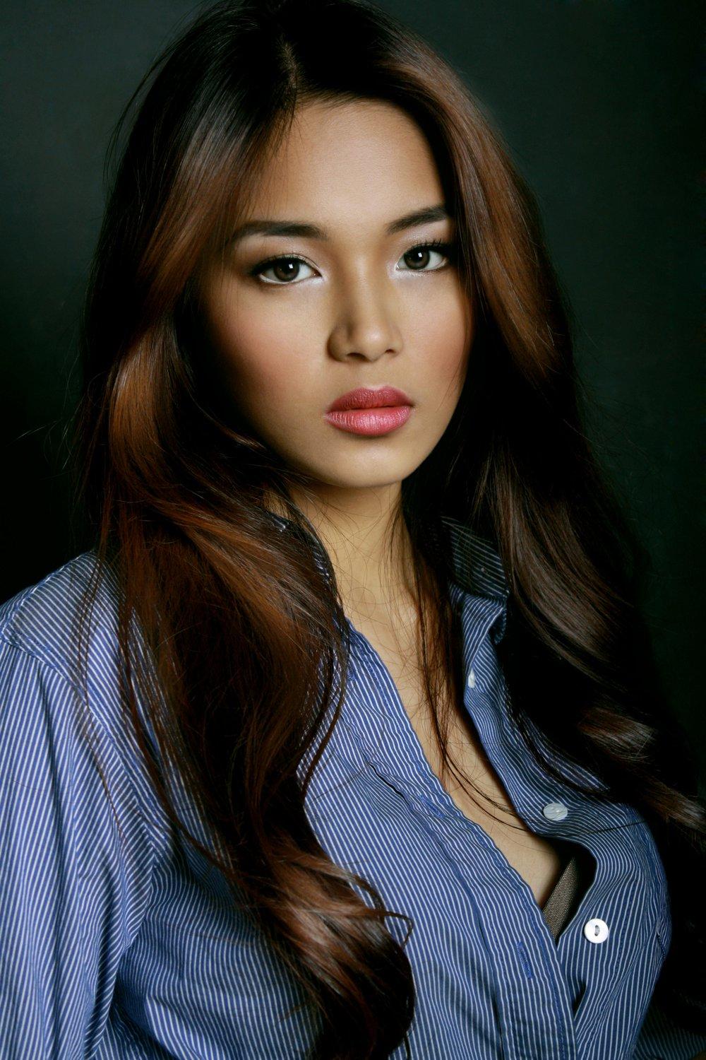 actor Janica Buhain large photo