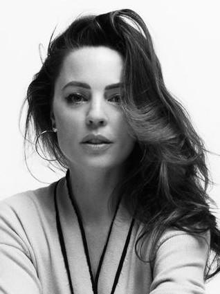 actor Melissa George large photo