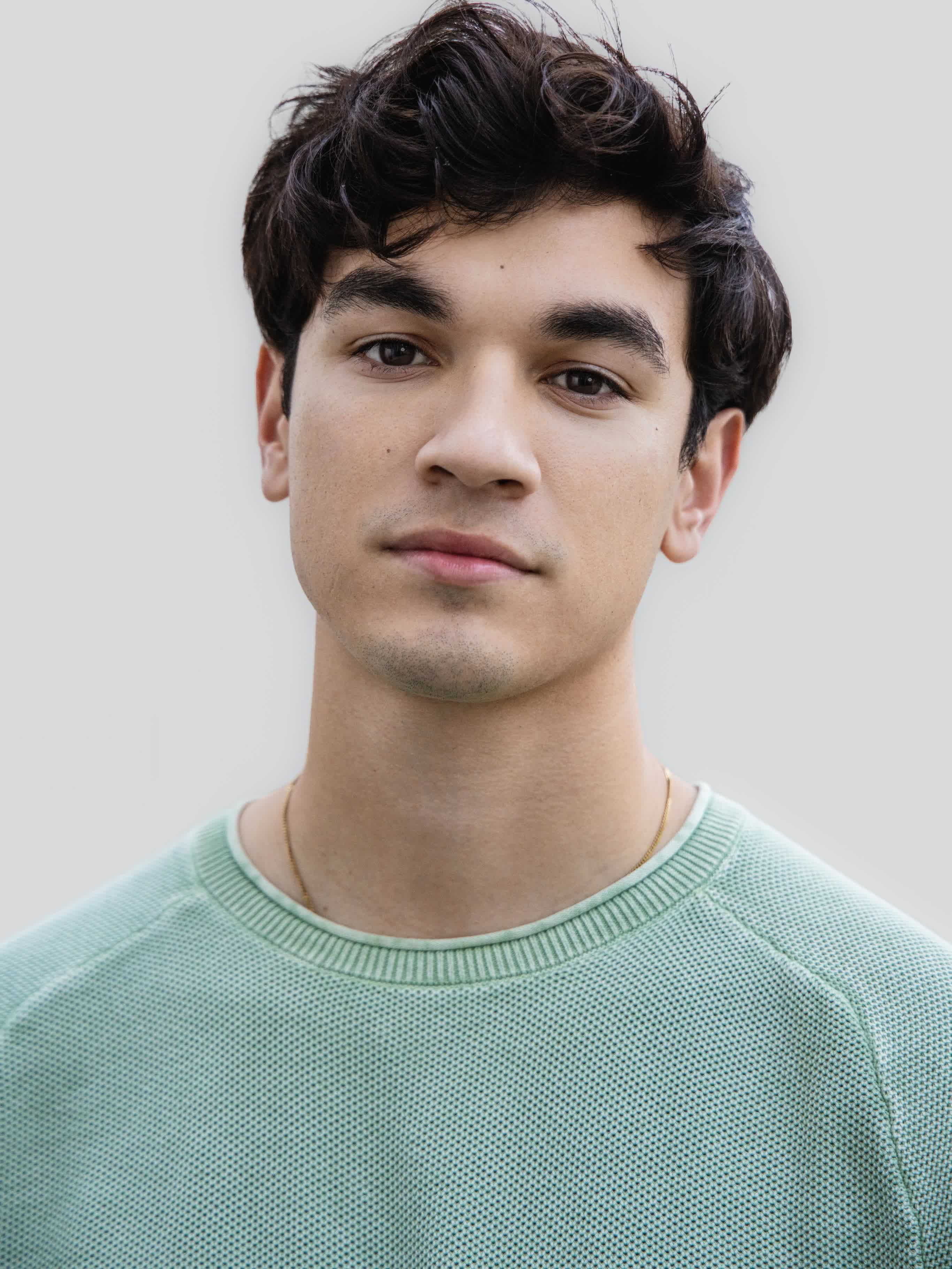 actor Jacob Rodriguez large photo