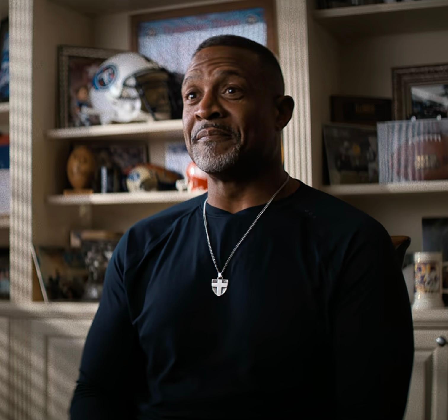 actor Brad Hopkins large photo