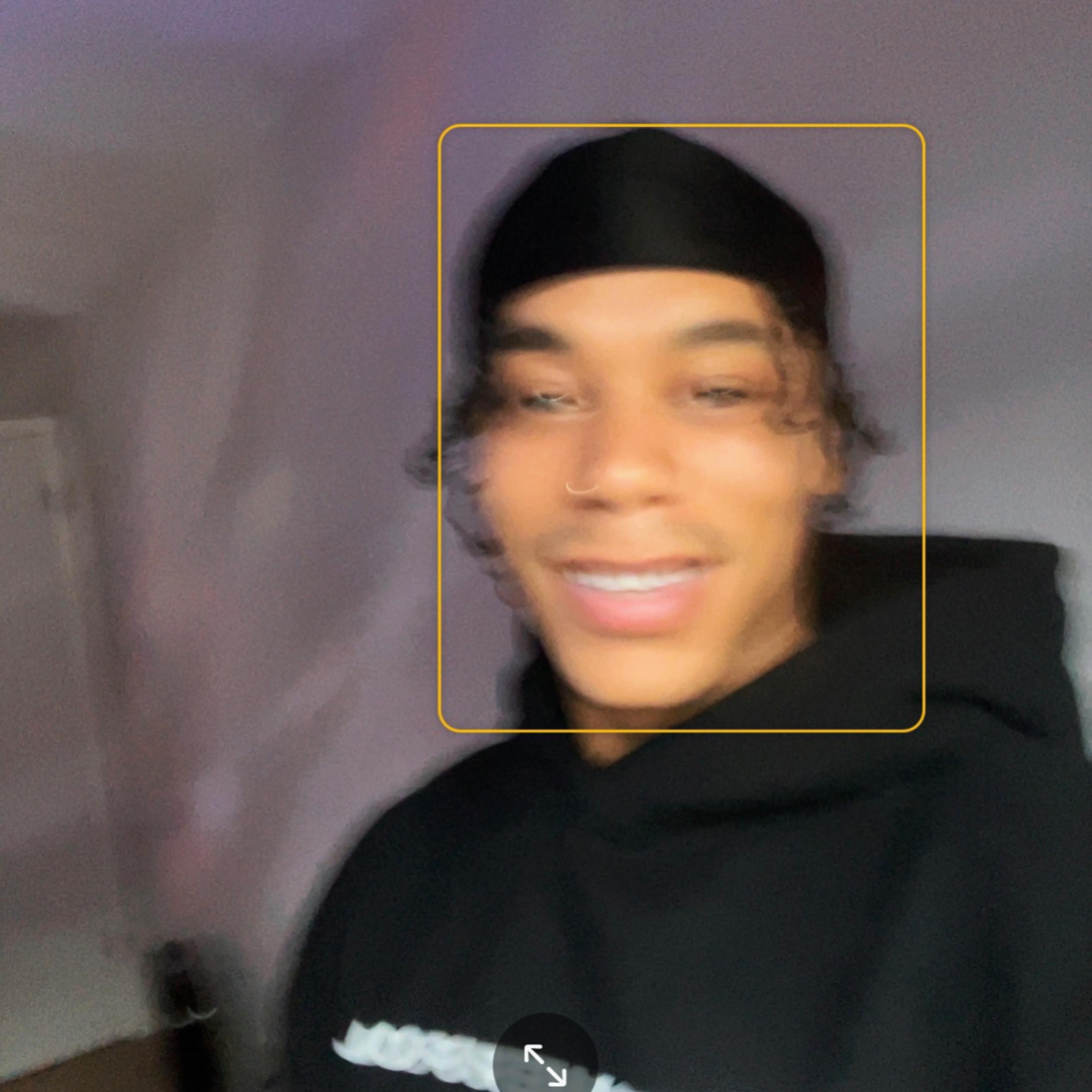 actor Siyanda Stillwell large photo