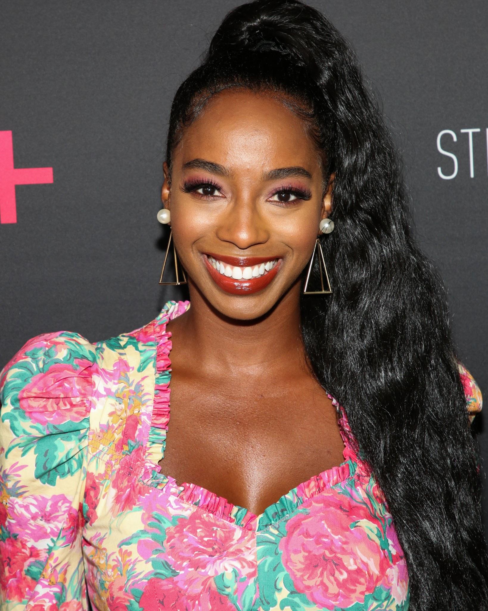 actor Rasheda Crockett large photo