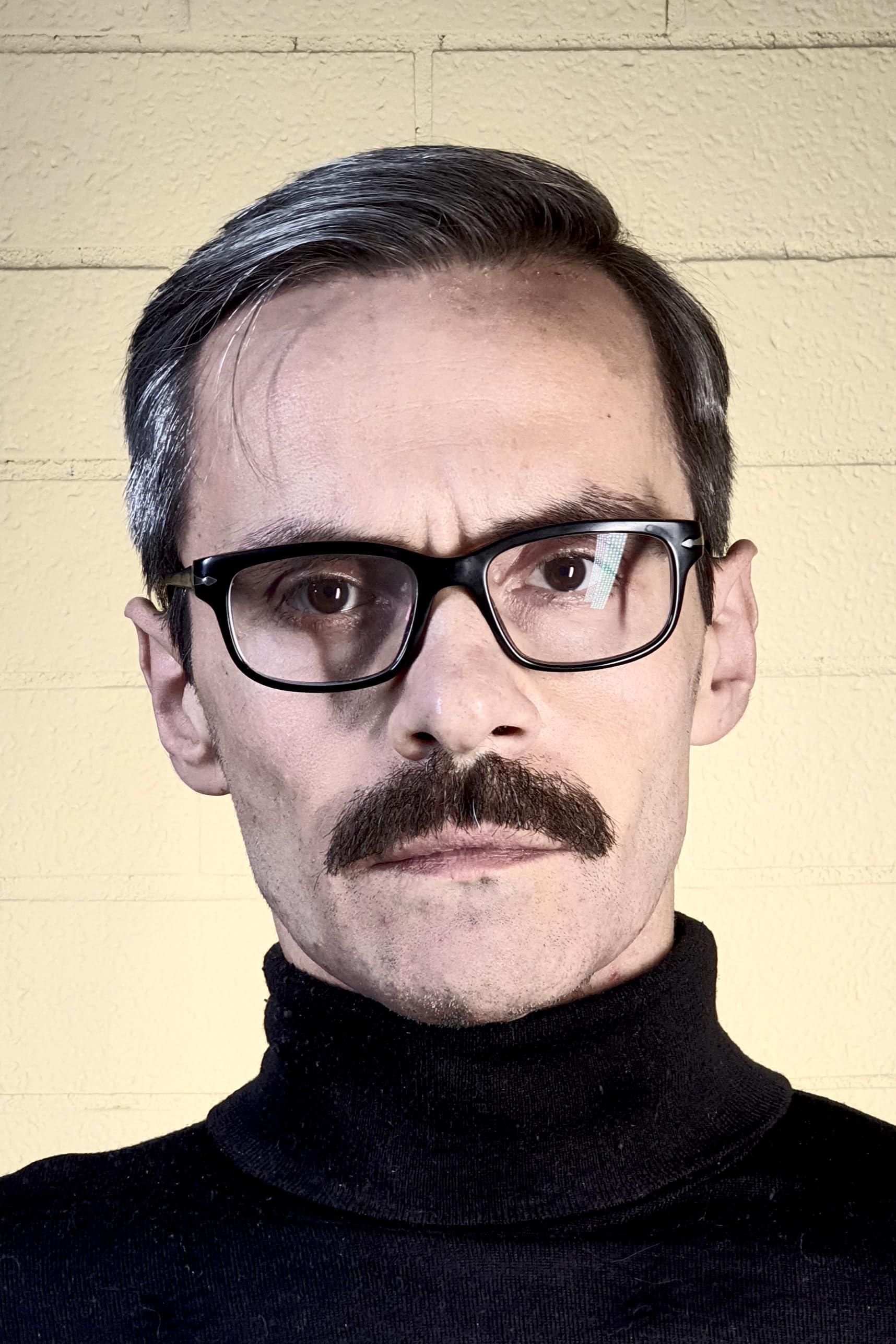 actor Gianluca D'Ercole large photo