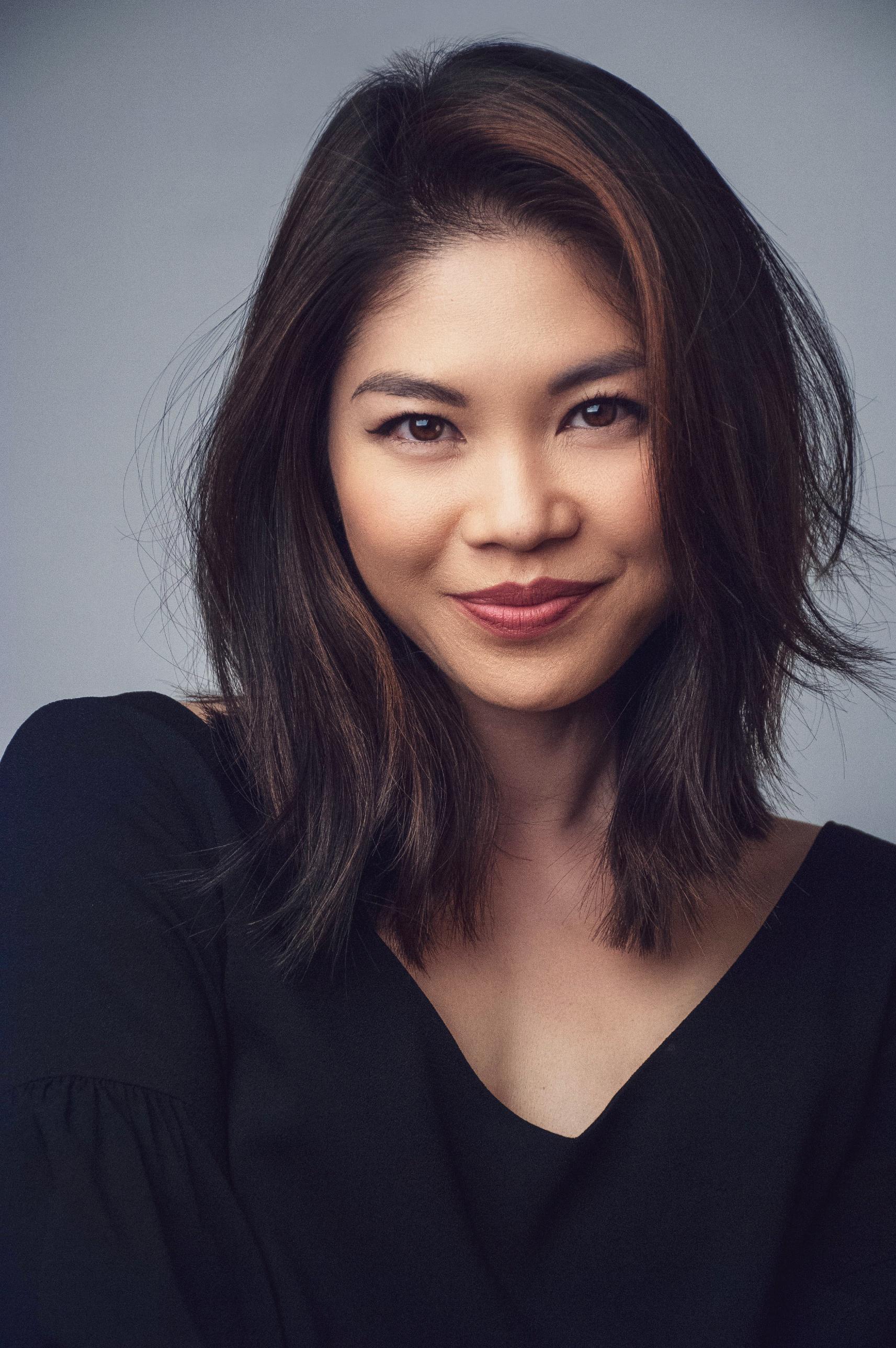 actor Lauren Gaw large photo