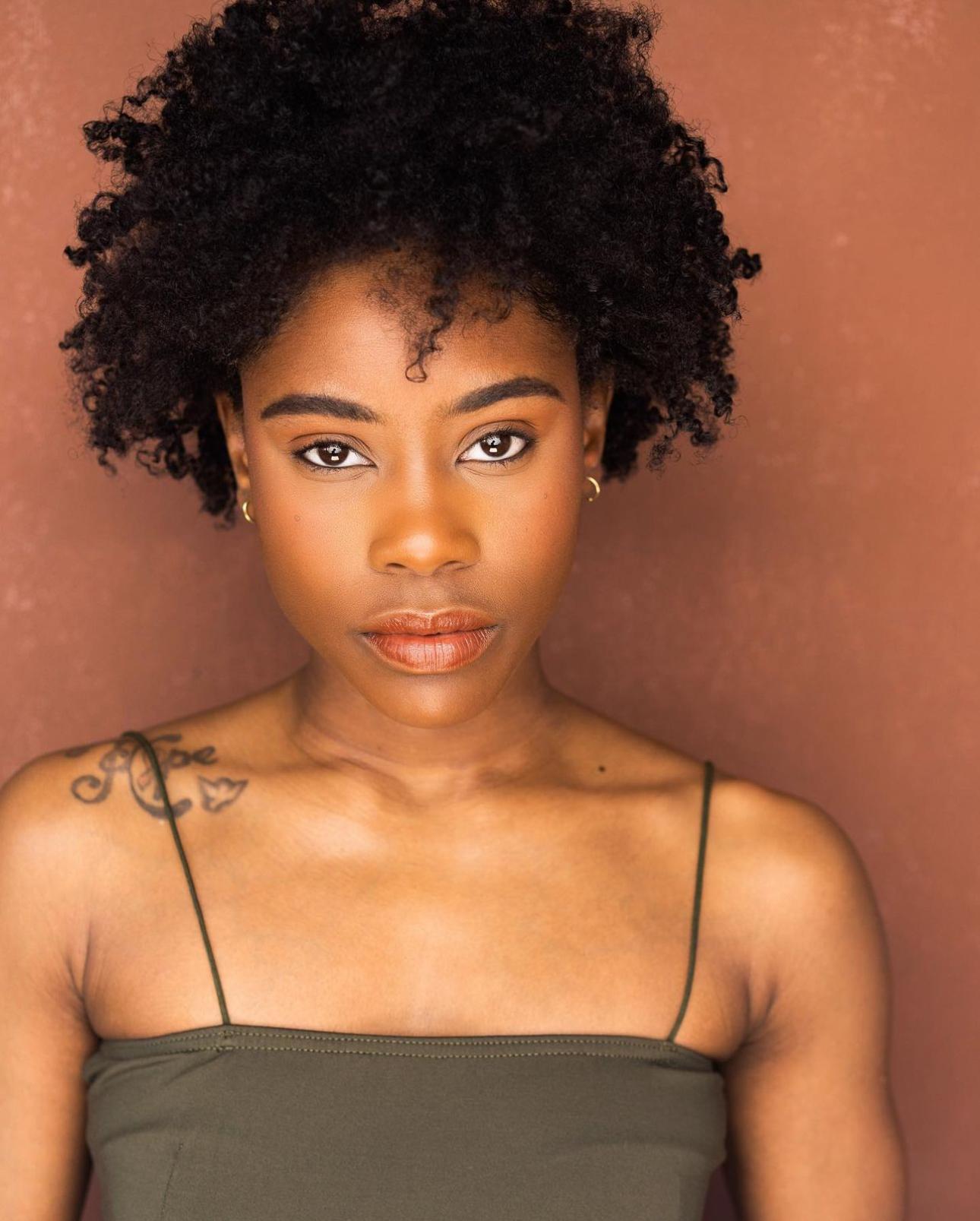 actor Mo Ashley large photo