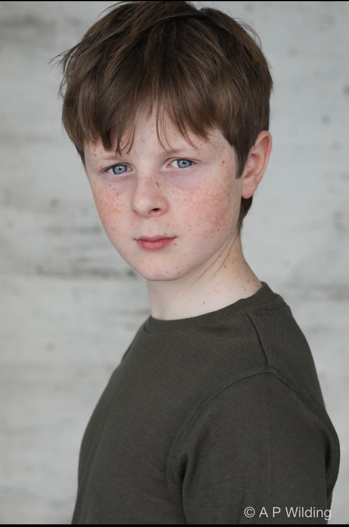 actor Harrison Metcalf large photo