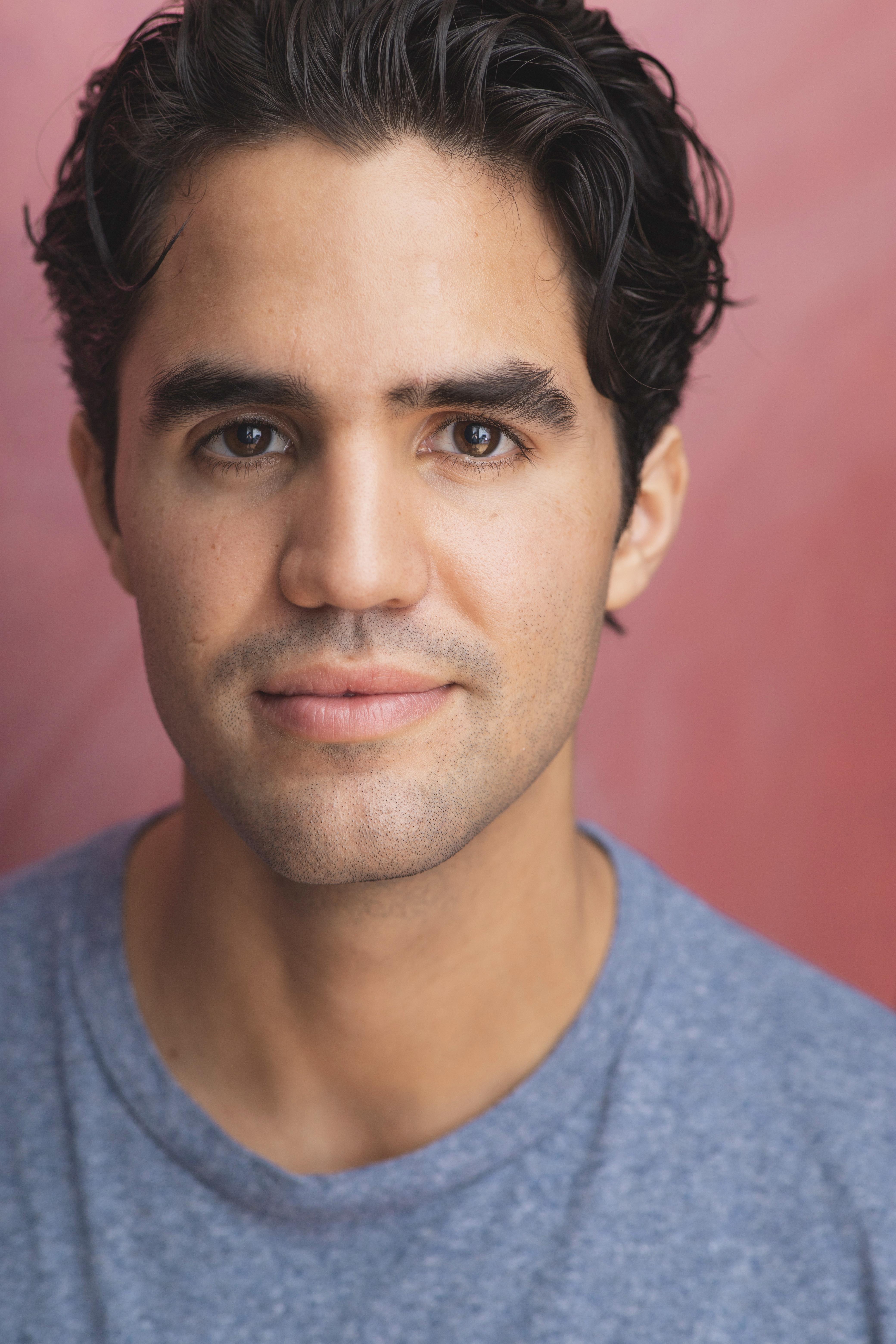 actor Federico Parra large photo