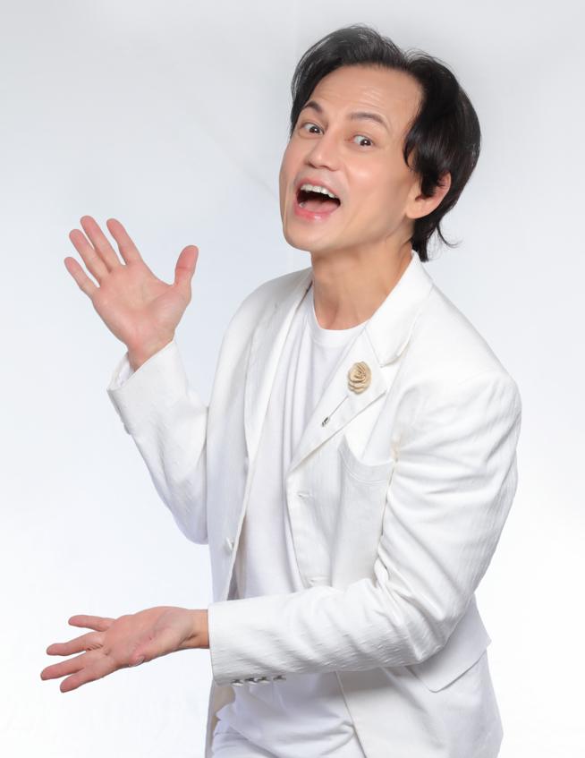 actor Jon Santos large photo