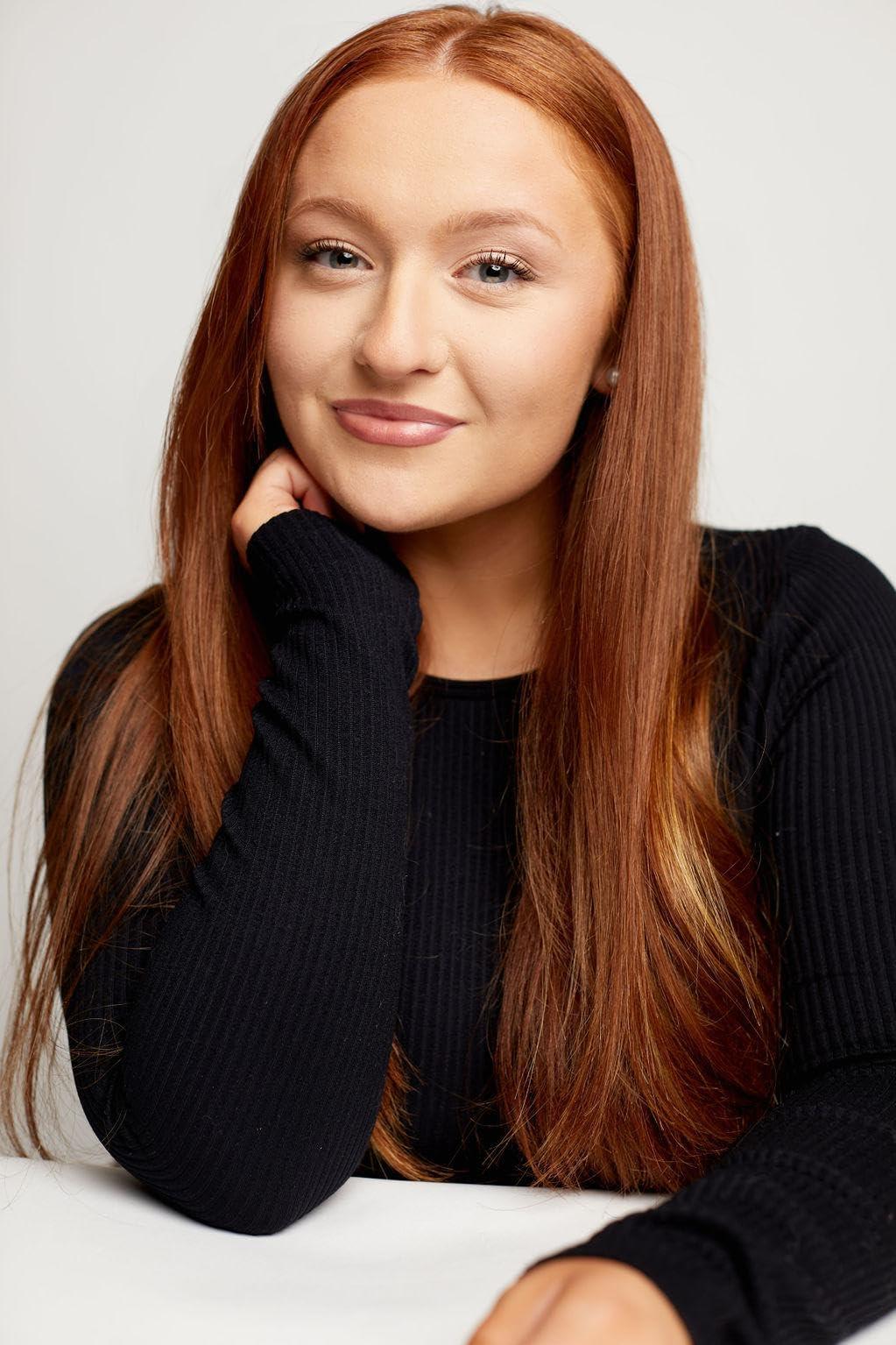 actor Emma Frances Burge large photo