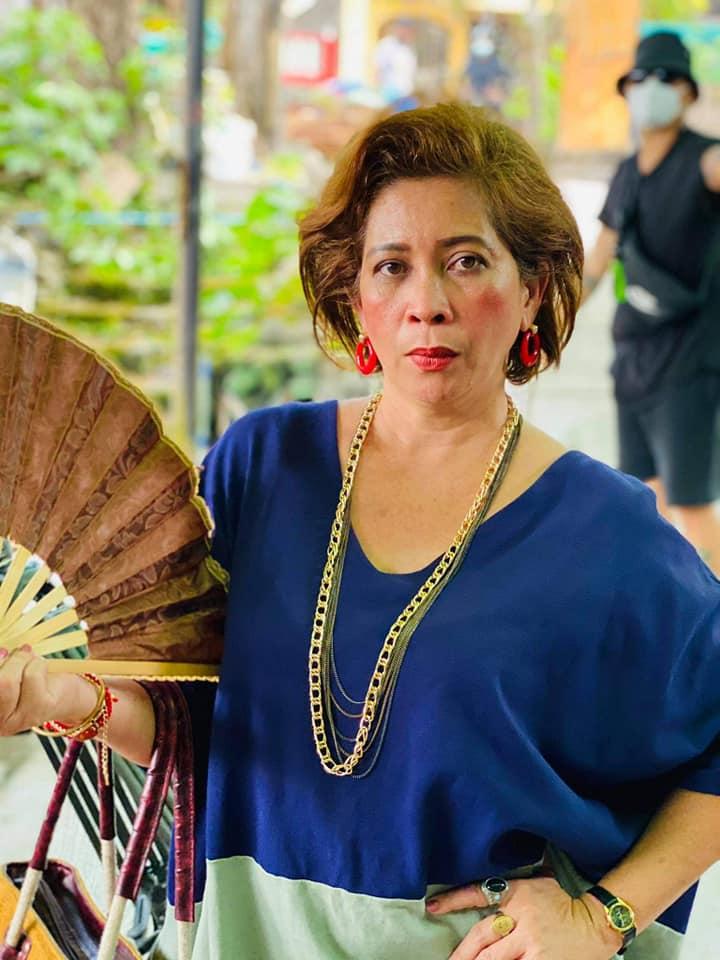 actor Beth Villarin large photo