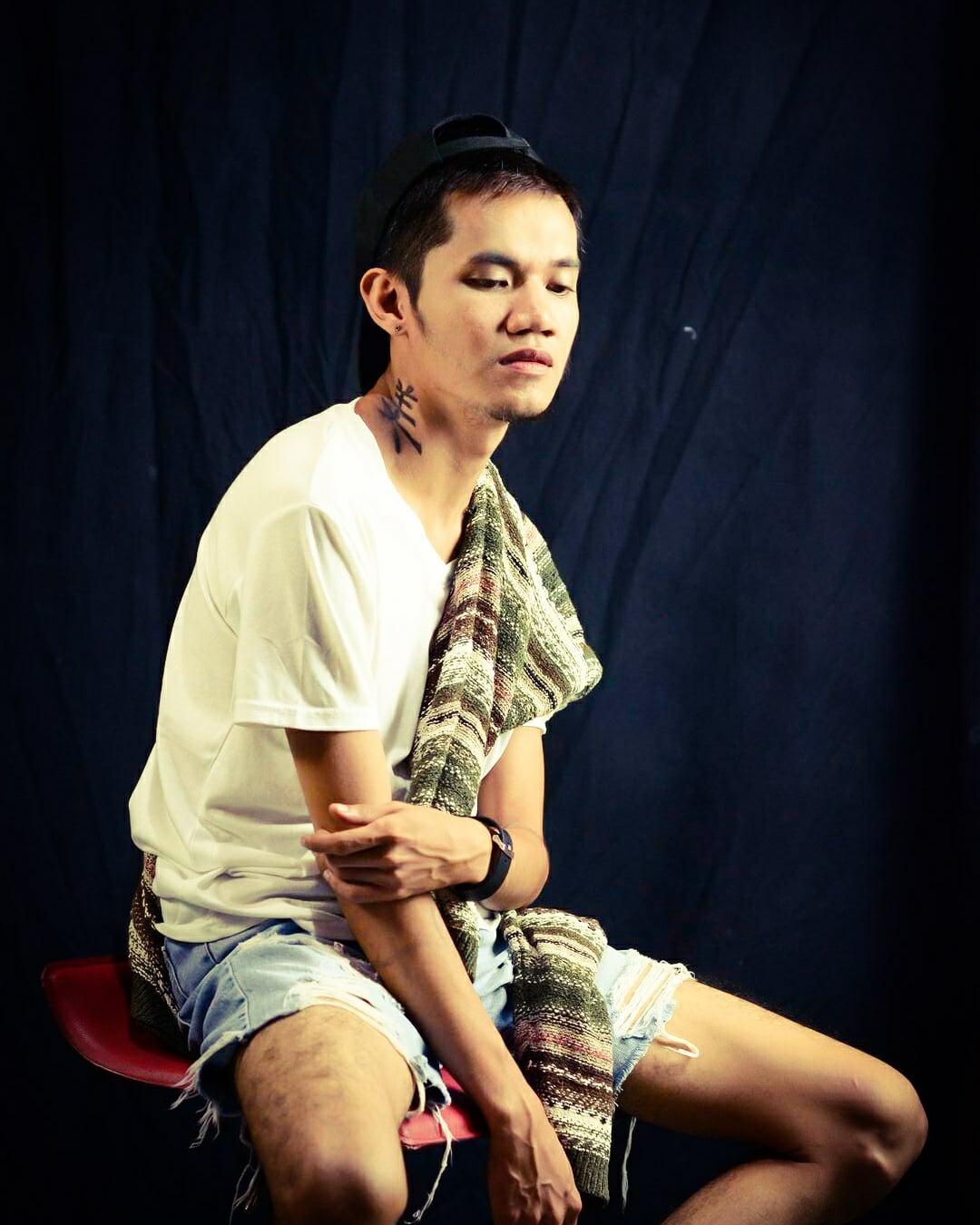 actor Bryan Lester Minurtio large photo