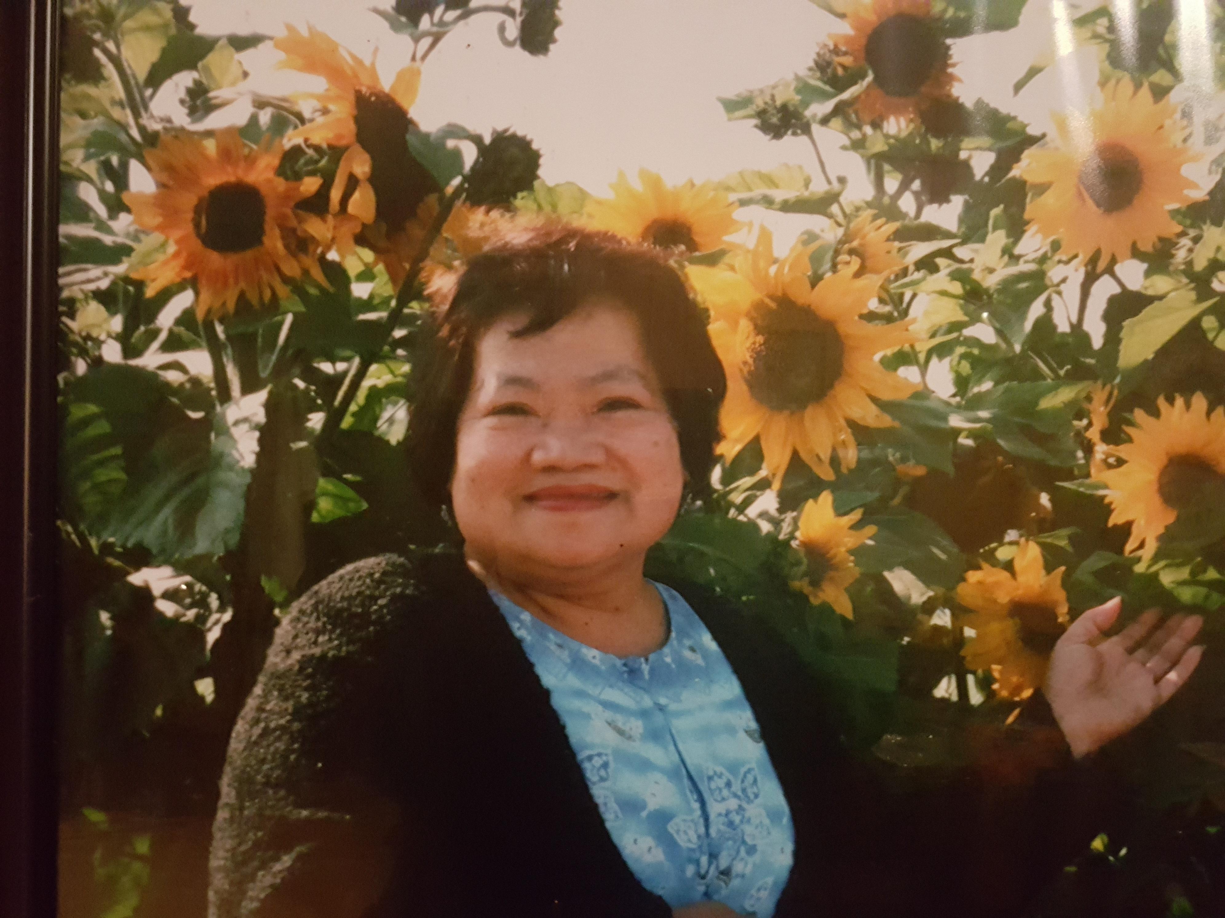 actor Aida Carmona large photo