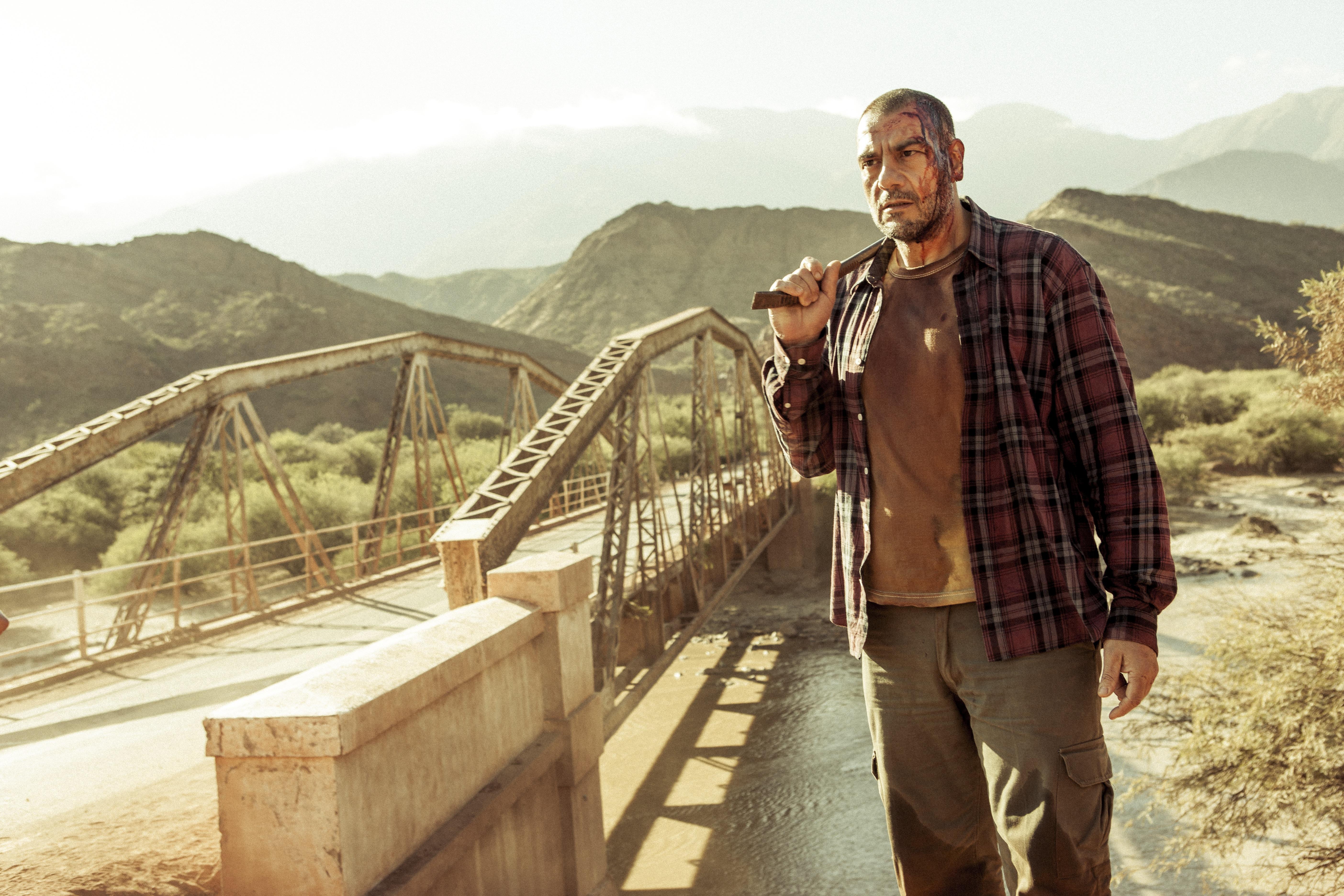 actor Walter Donado large photo