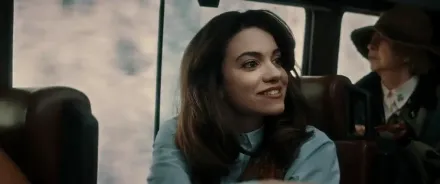 Trailer thumbnail