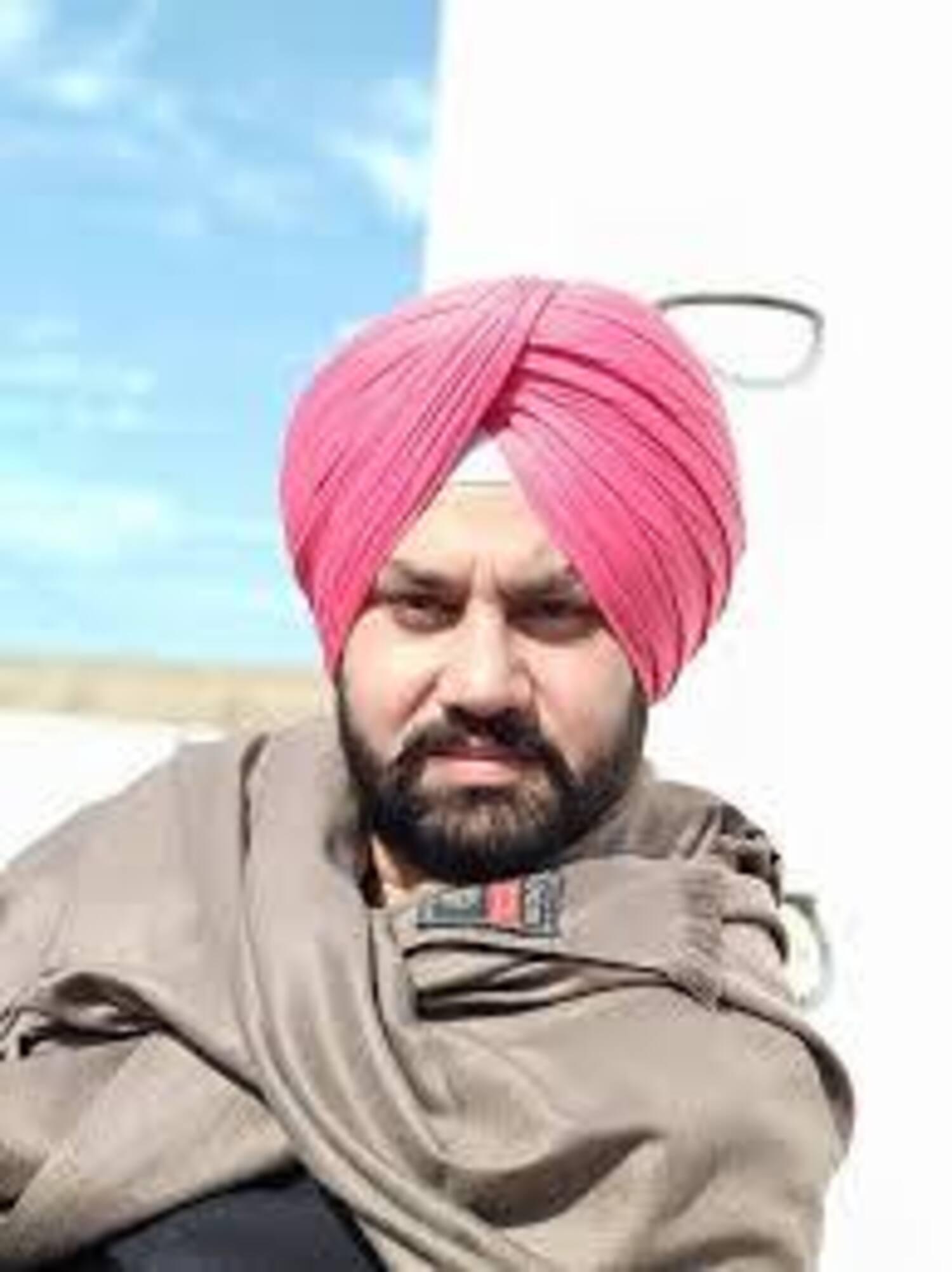 actor Jashanjit Gosha large photo