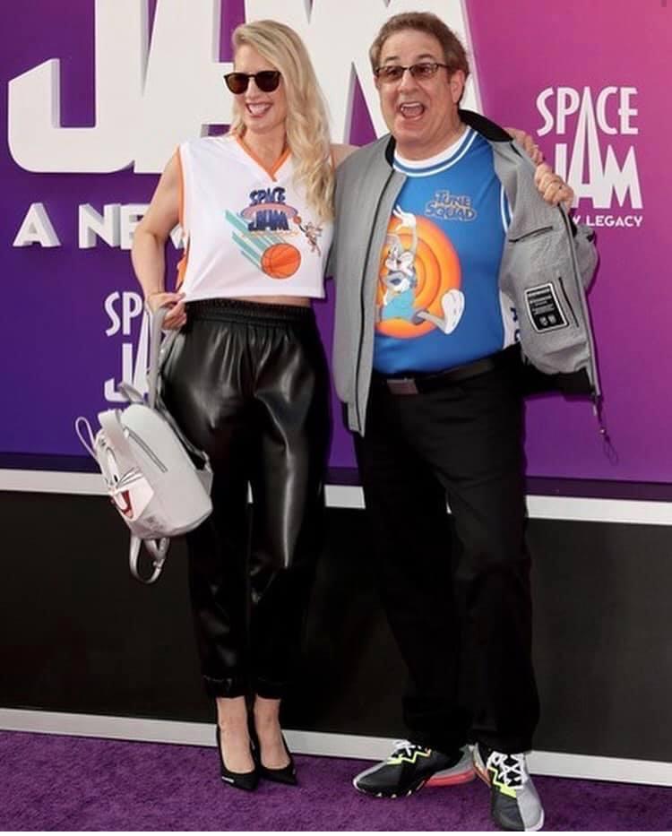 actor Carla Delaney large photo