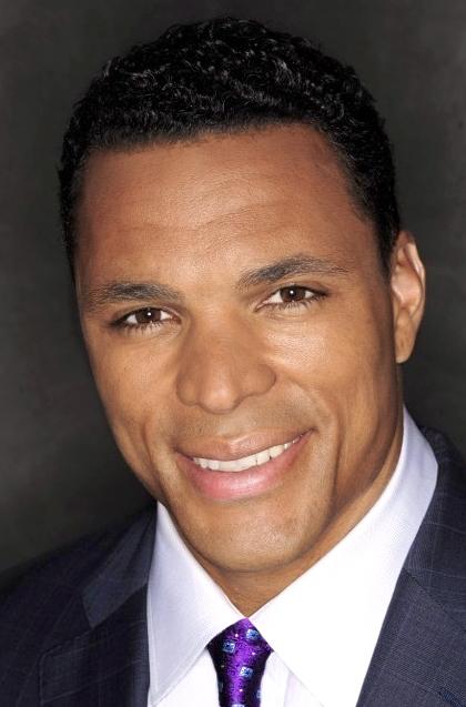 actor Tony Gonzalez large photo