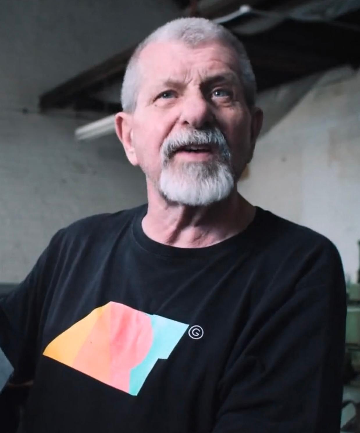 actor Roger Huddle large photo