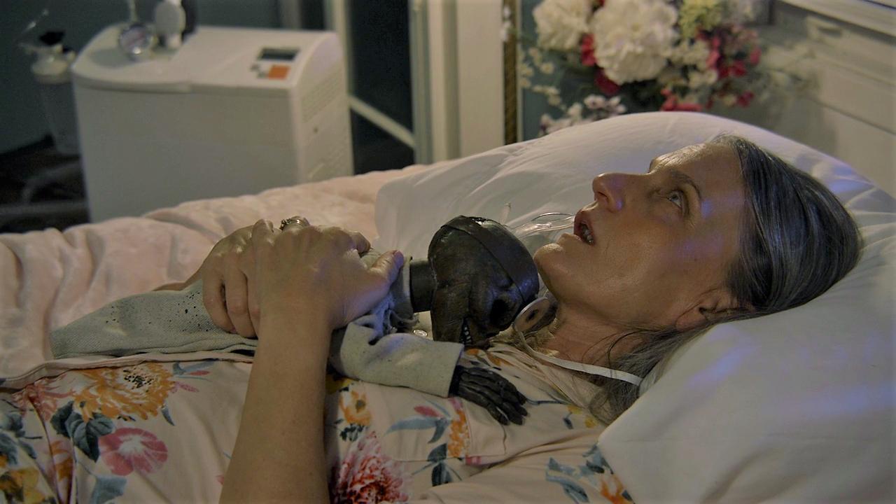 actor Tari Lyn Bergoine large photo