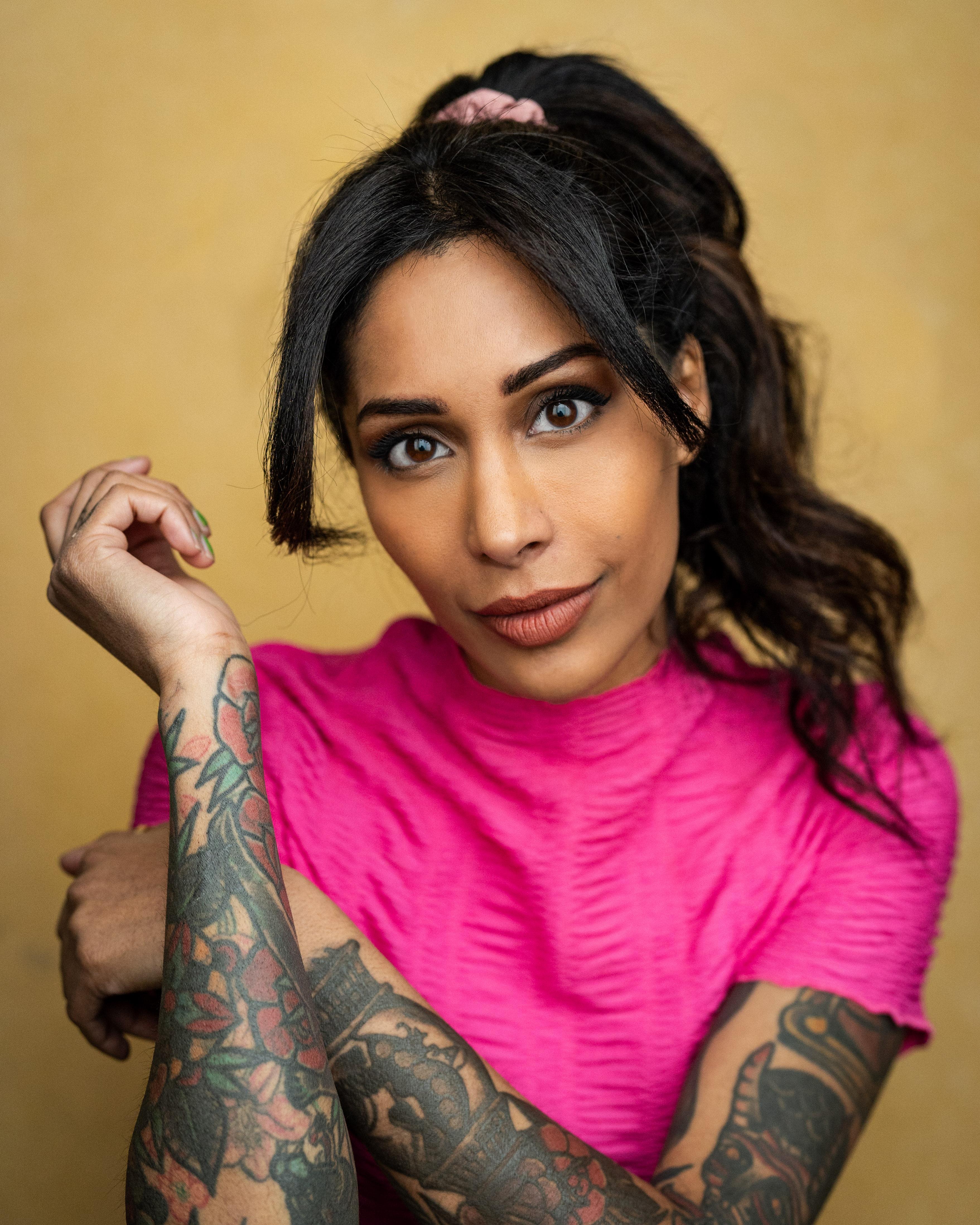 actor Hemma Gulhane large photo