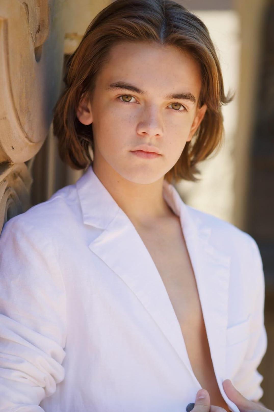 actor Michael Cash large photo