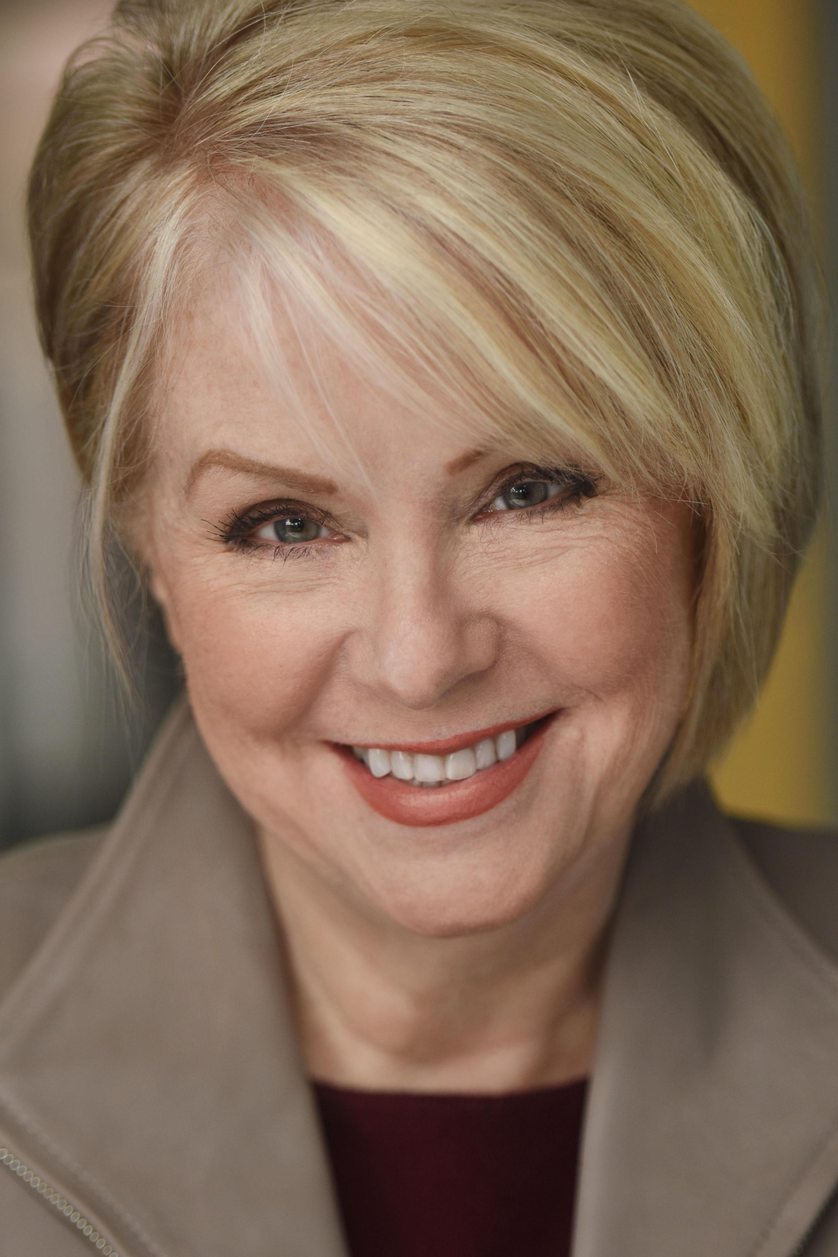 actor Jean V. Alexander large photo