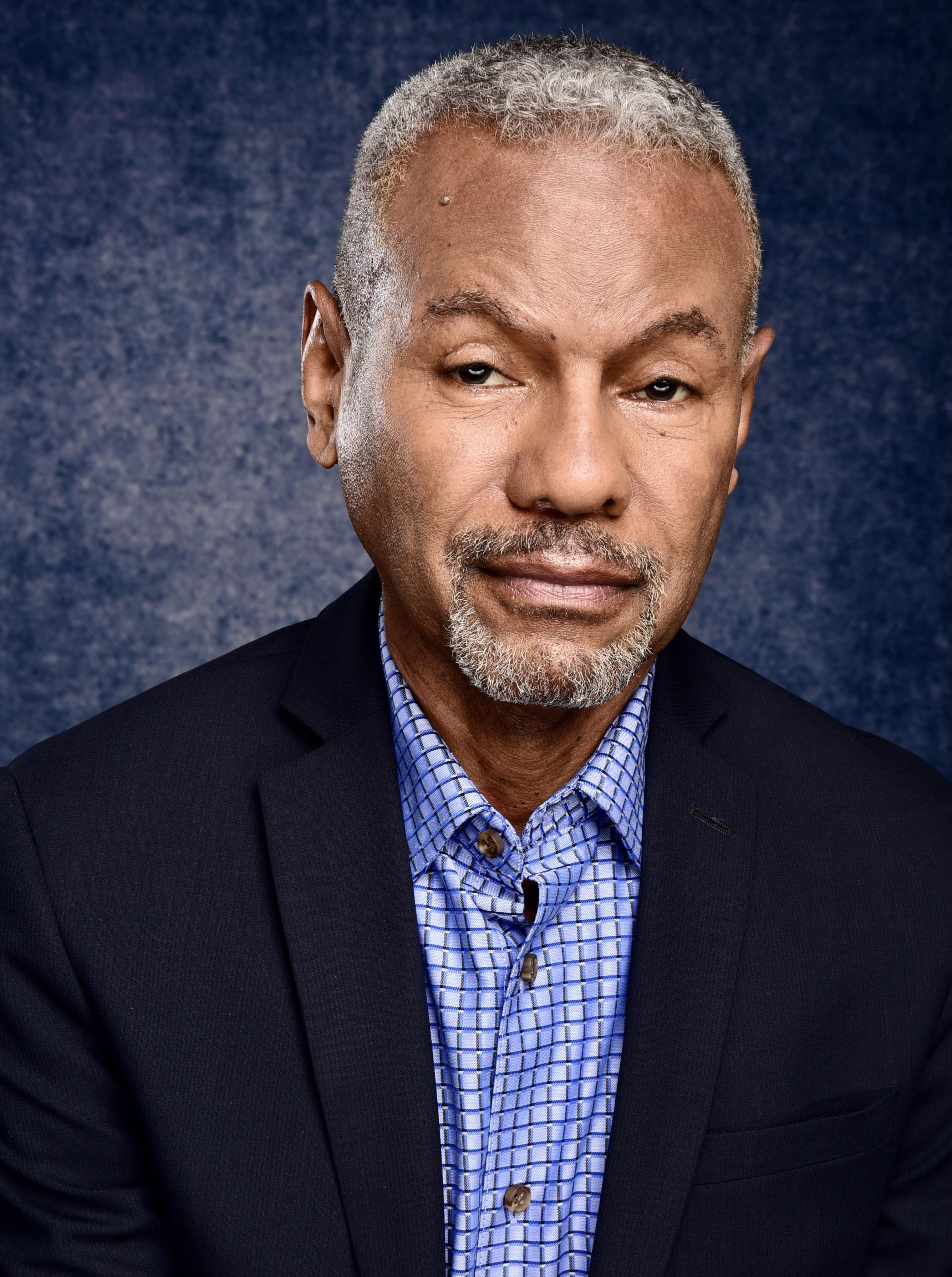 actor James Foster Jr. large photo