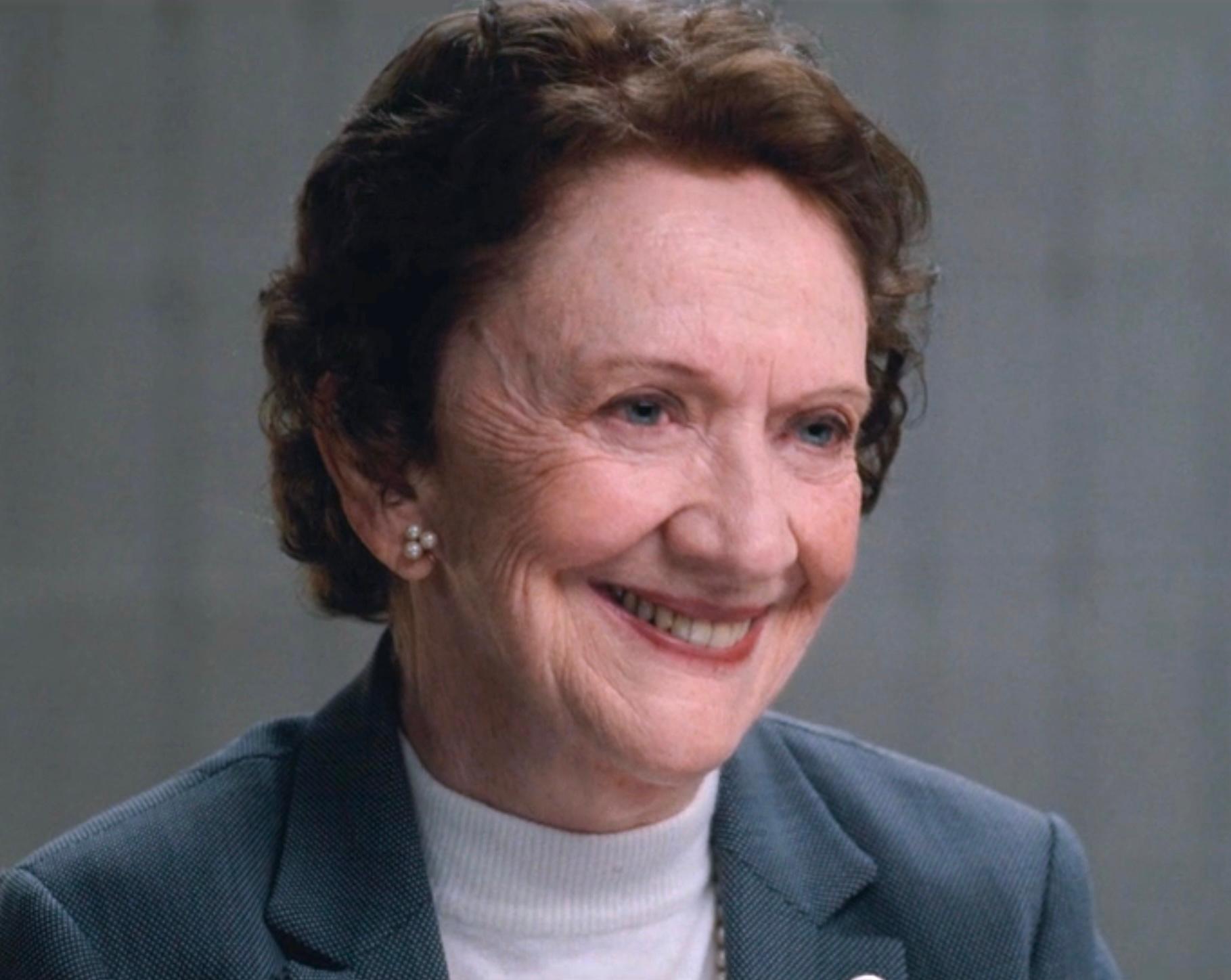 actor Ann Burgess large photo