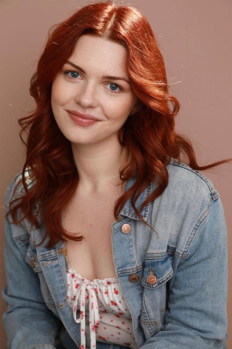 actor Sasha Rose Kaminsky large photo