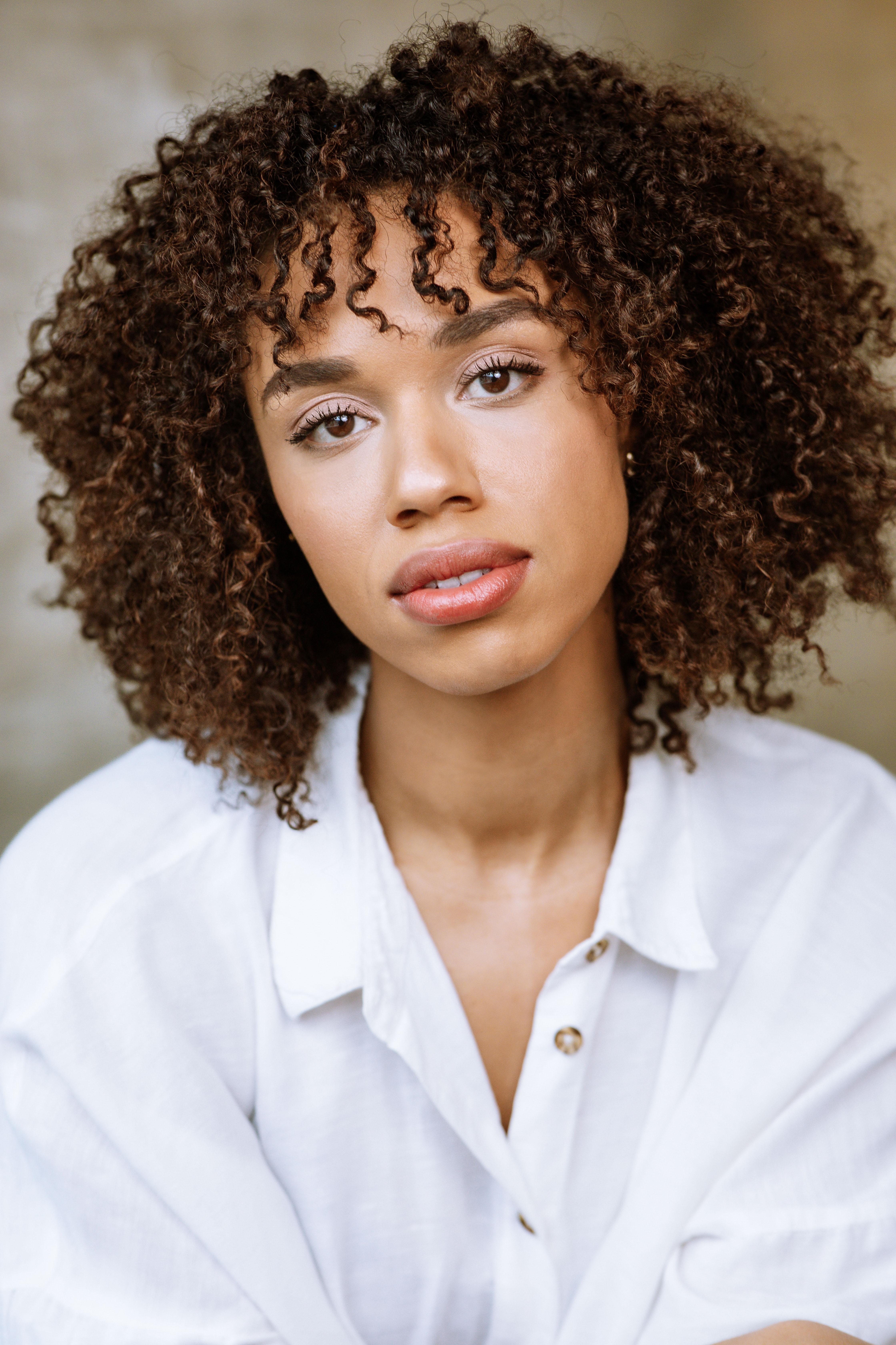 actor Gita Miller large photo