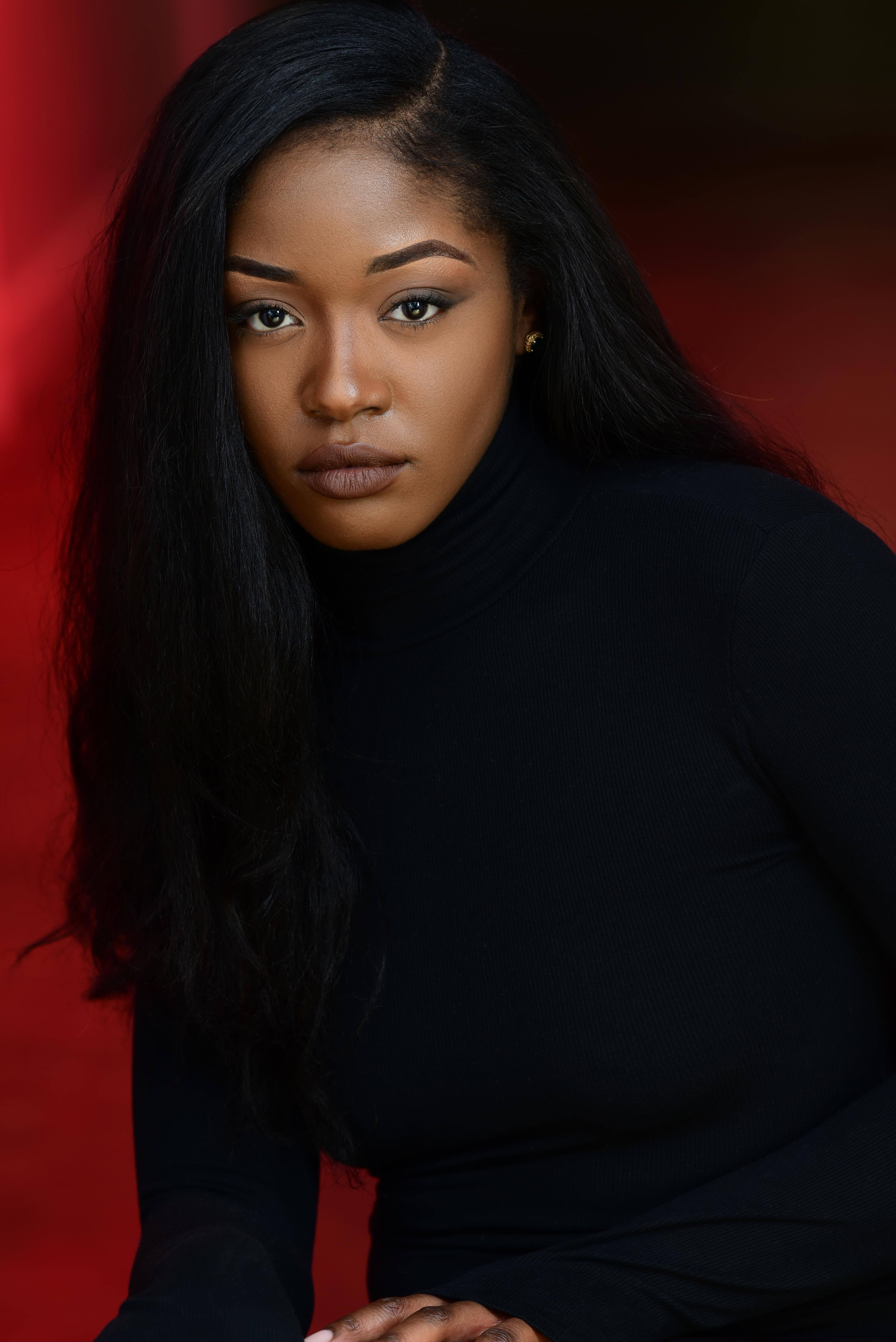 actor Maya Brim large photo