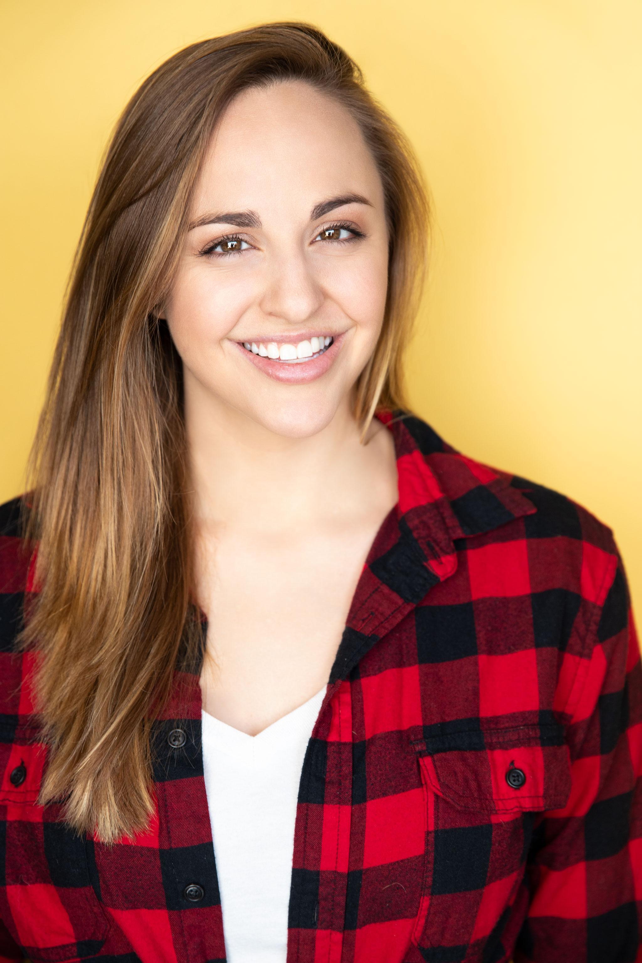 actor Kelly Baskin large photo