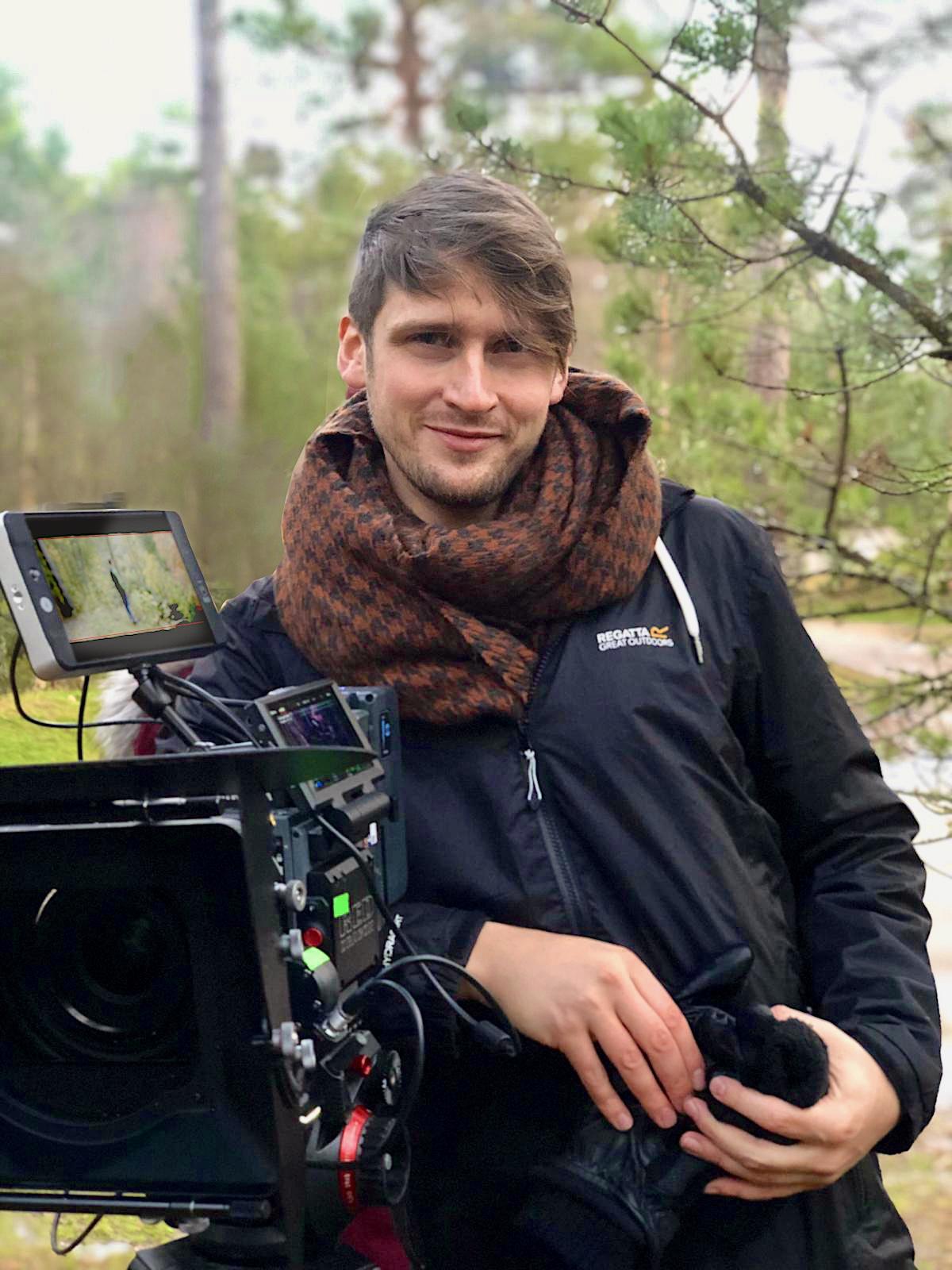 actor Ryan Dewar large photo