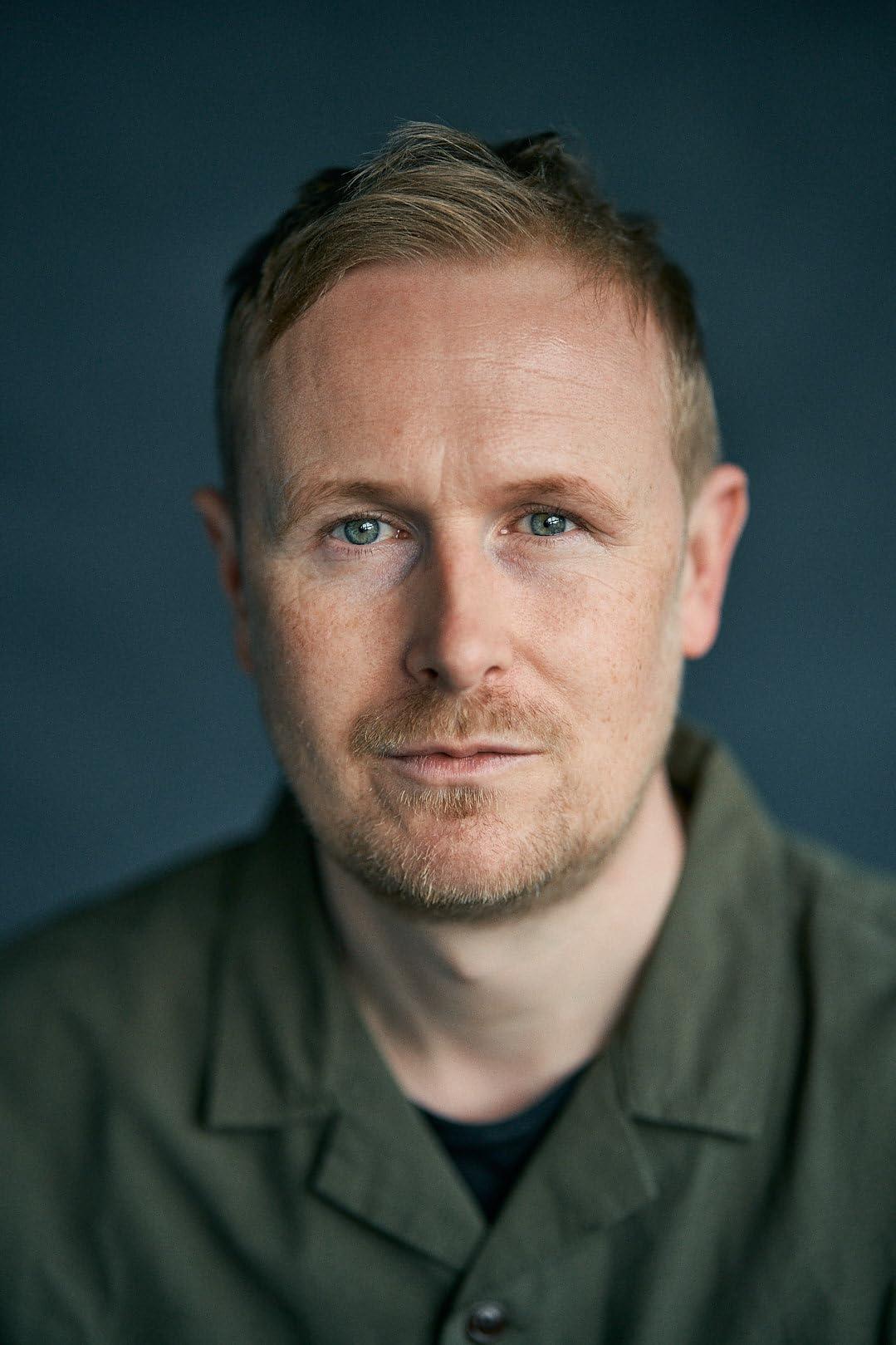 actor Ross Marshall large photo