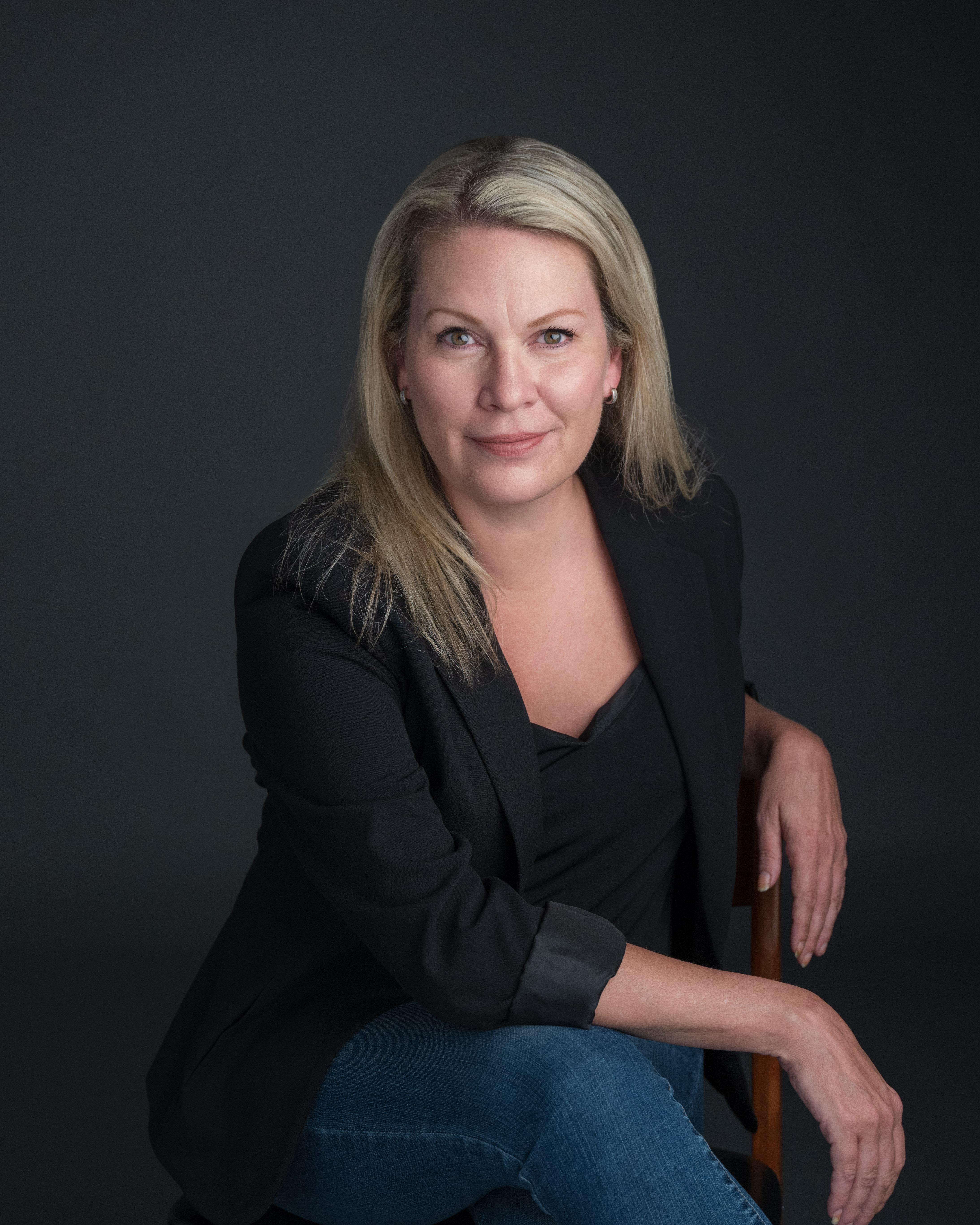 actor Michelle Jackett large photo