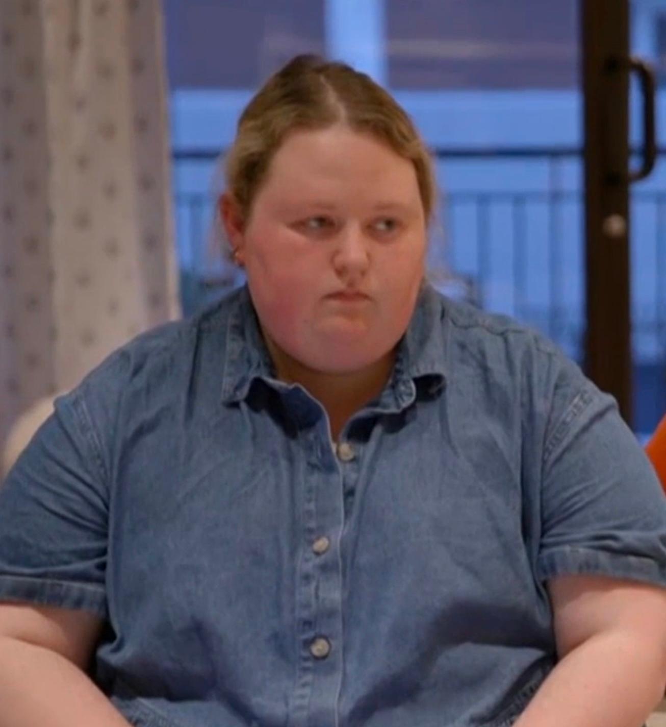 actor Allie Olivier large photo