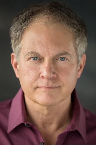 actor Lee Spencer large photo