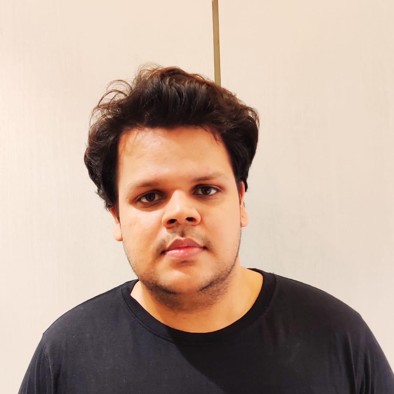 actor Rishabh Arora large photo