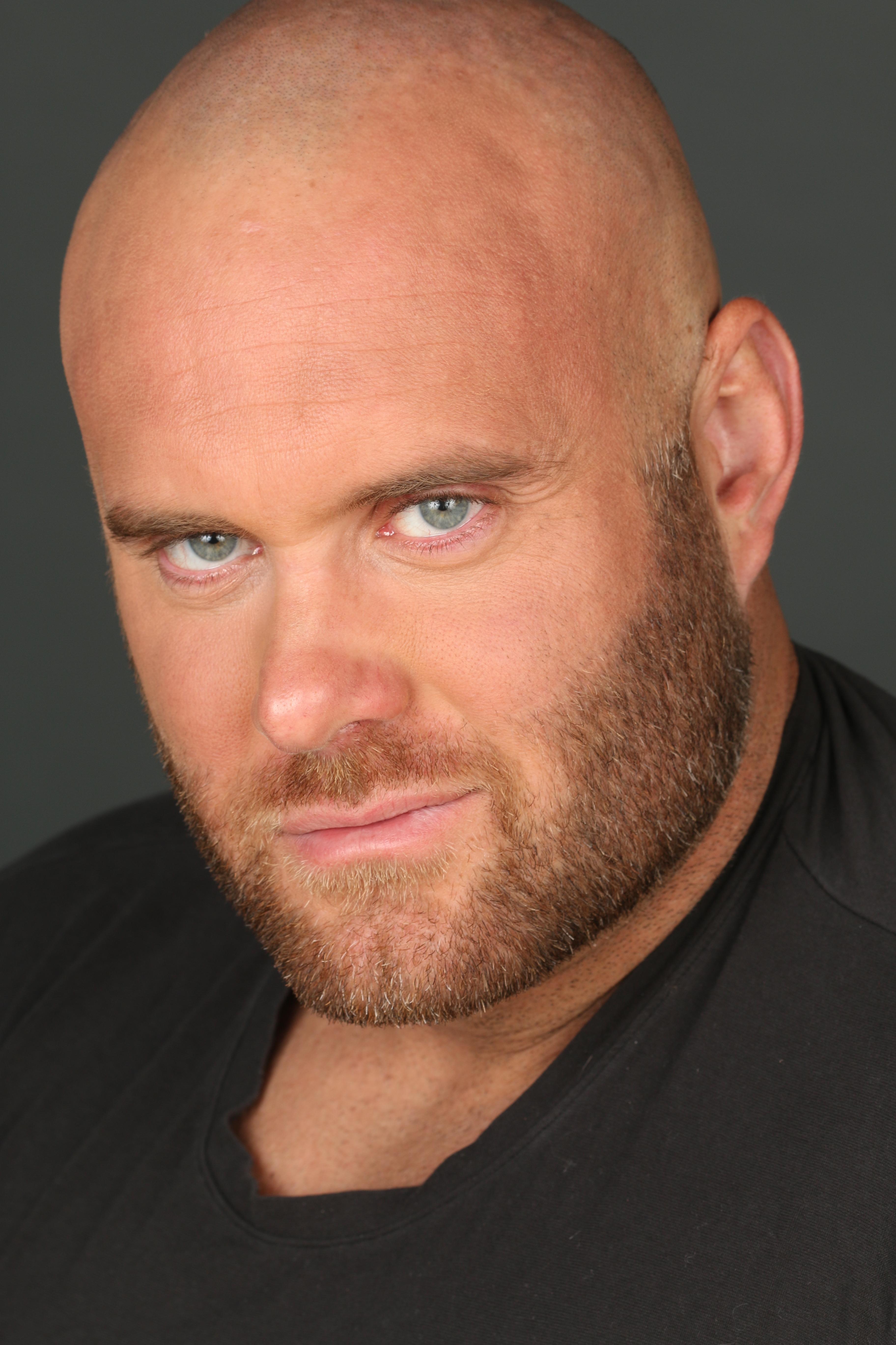 actor Mark Haynes large photo