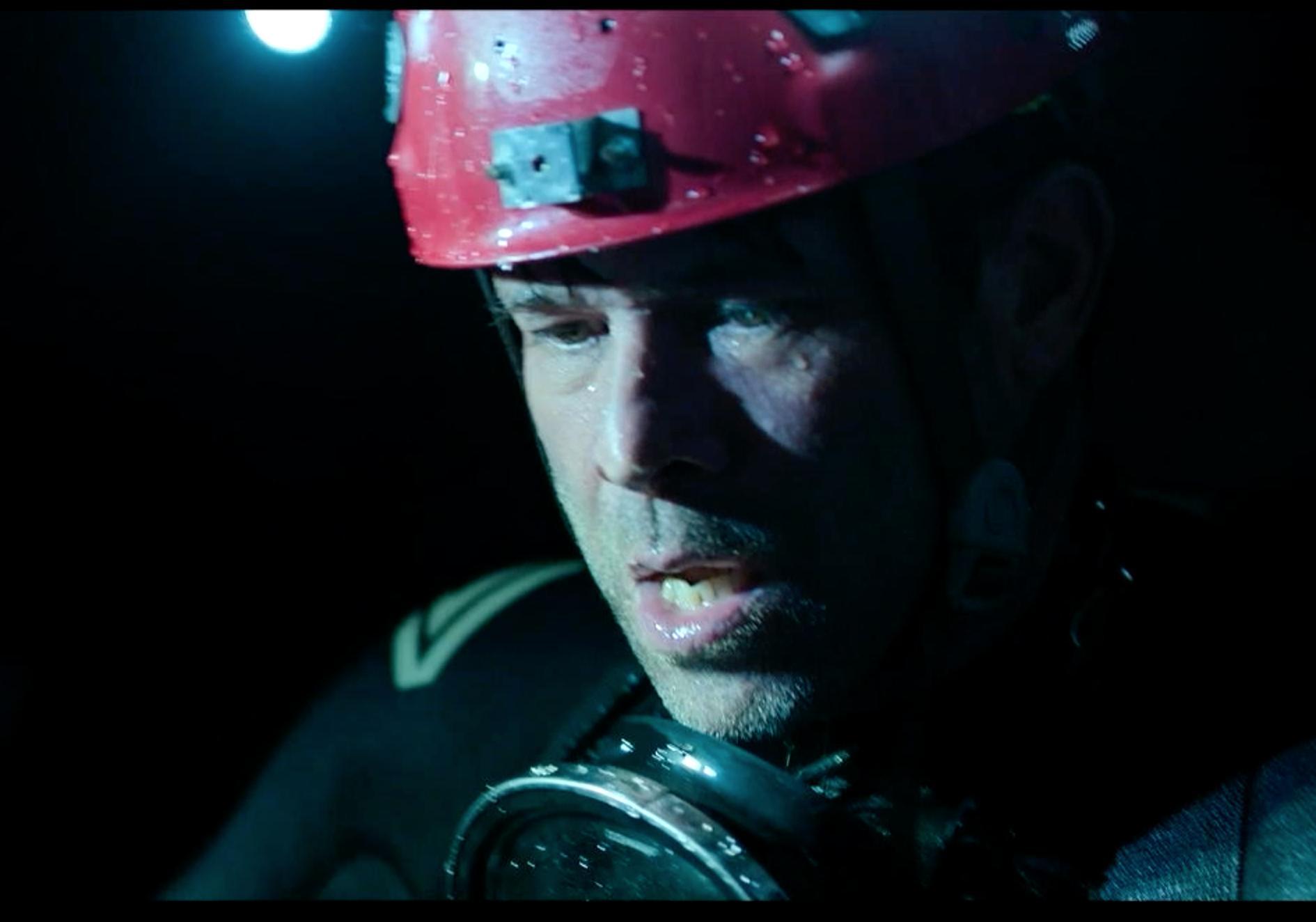 actor Todd Bloomer large photo