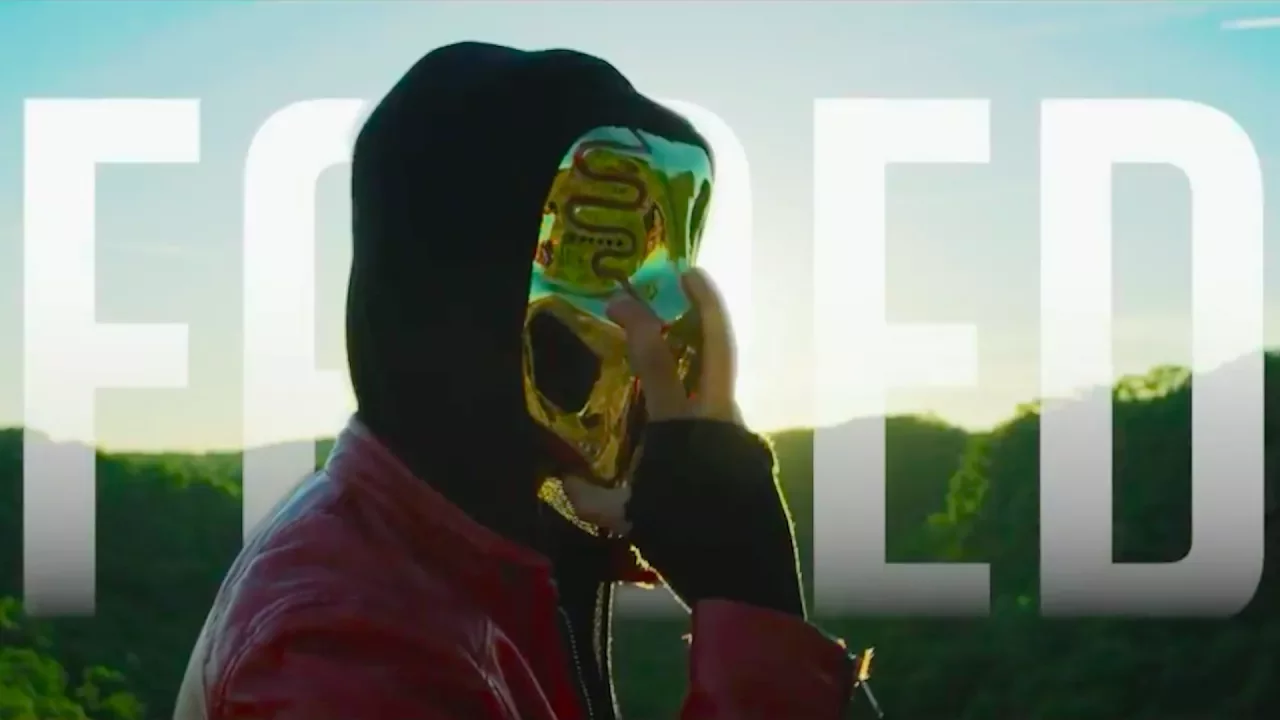 Sickick - Faded (Official Video) background