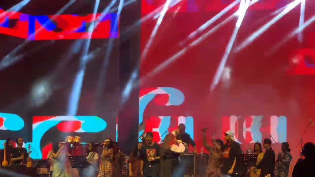 Bhober Pagol - Tashfee x Jalali Set | Coke Studio Bangla - Live | Ecopark, Kolkata background